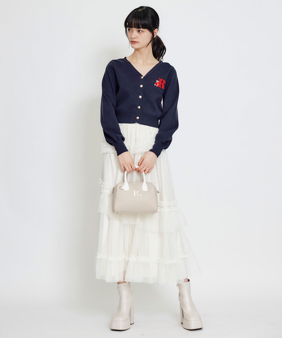 ソフトチュールフリルロングスカート