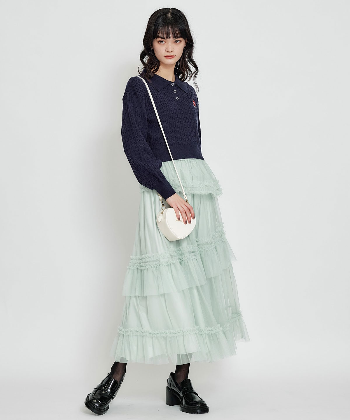 ソフトチュールフリルロングスカート