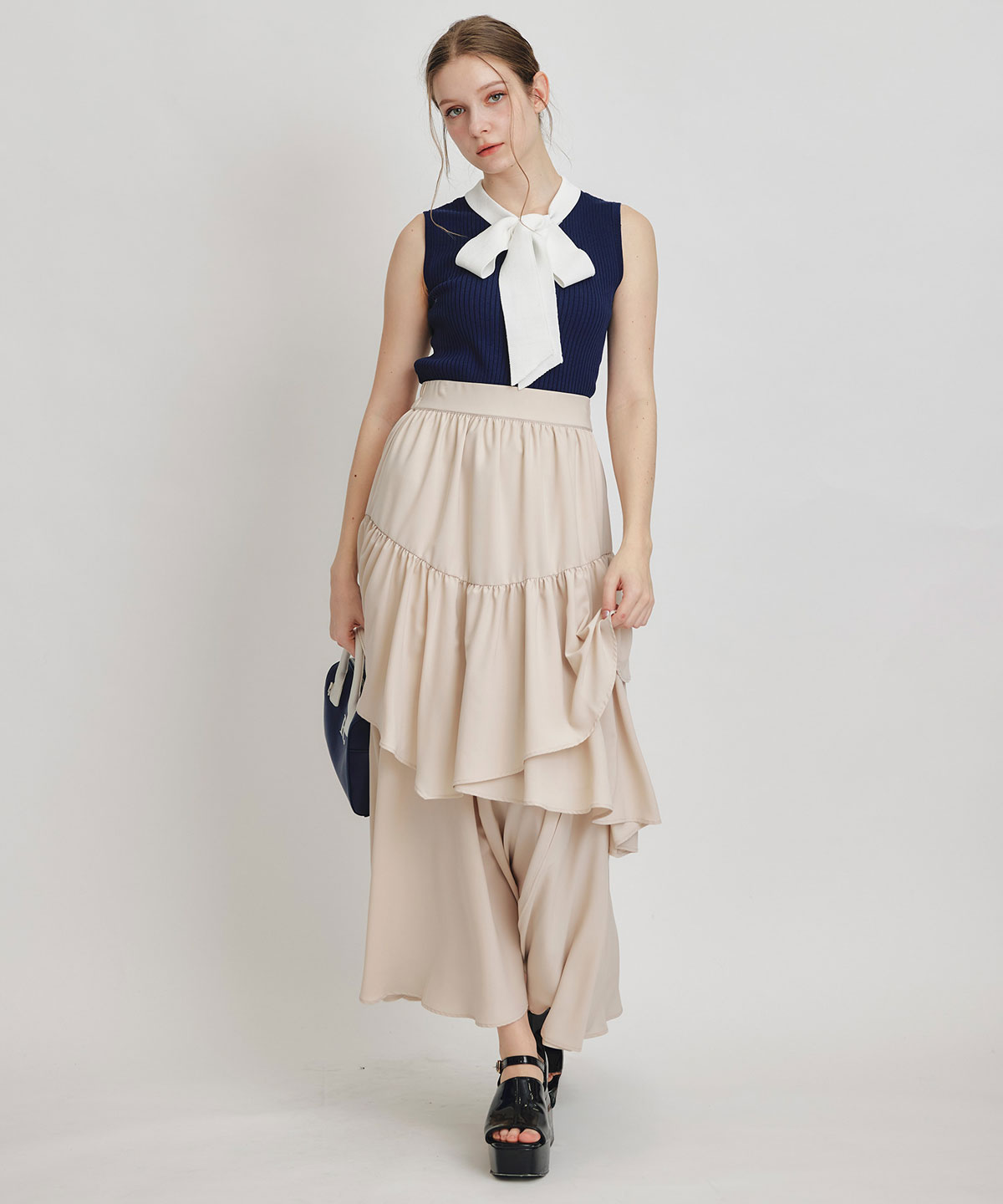 エアリーティアードロングスカート