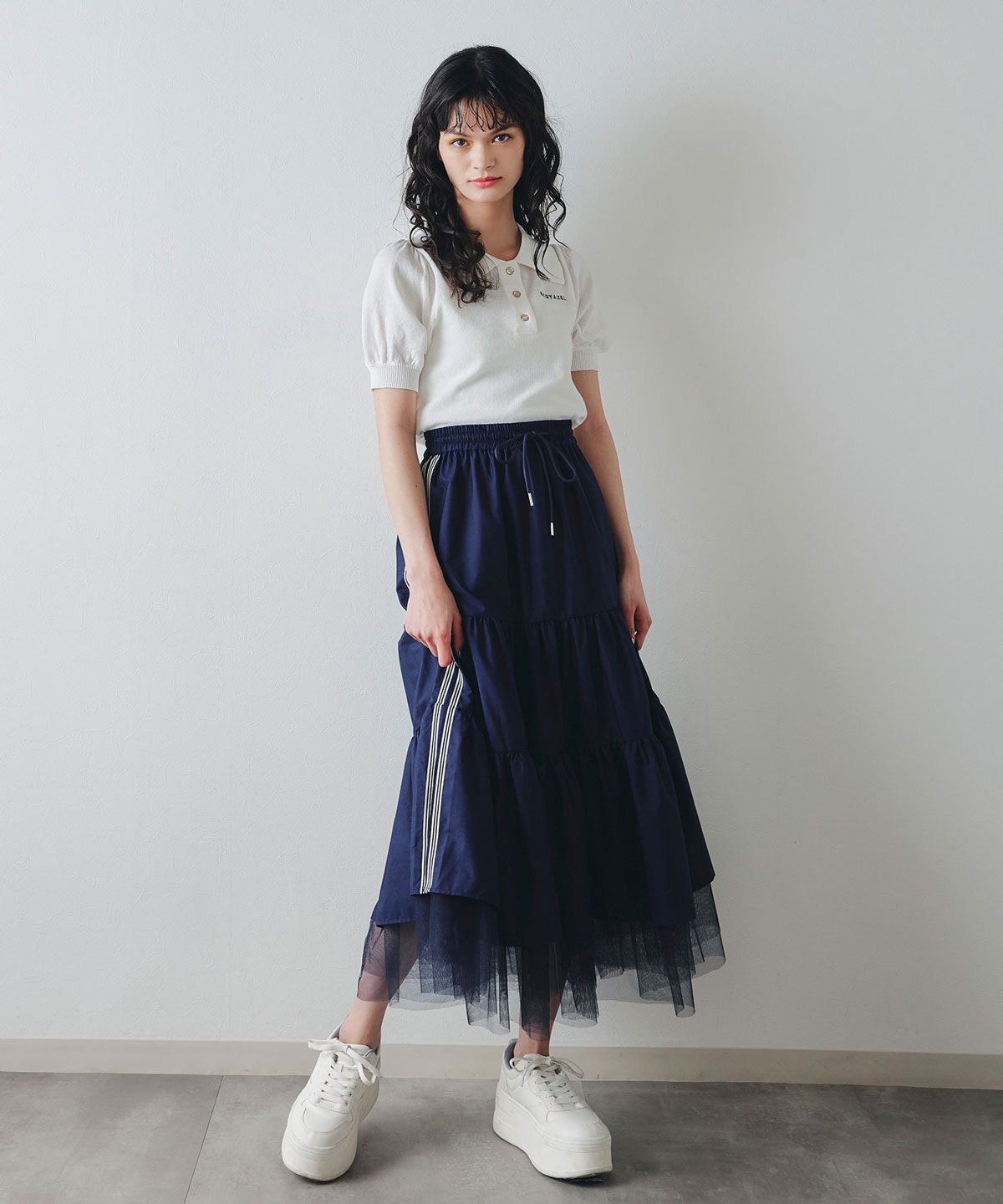チュールレイヤードラインフレアロングスカート