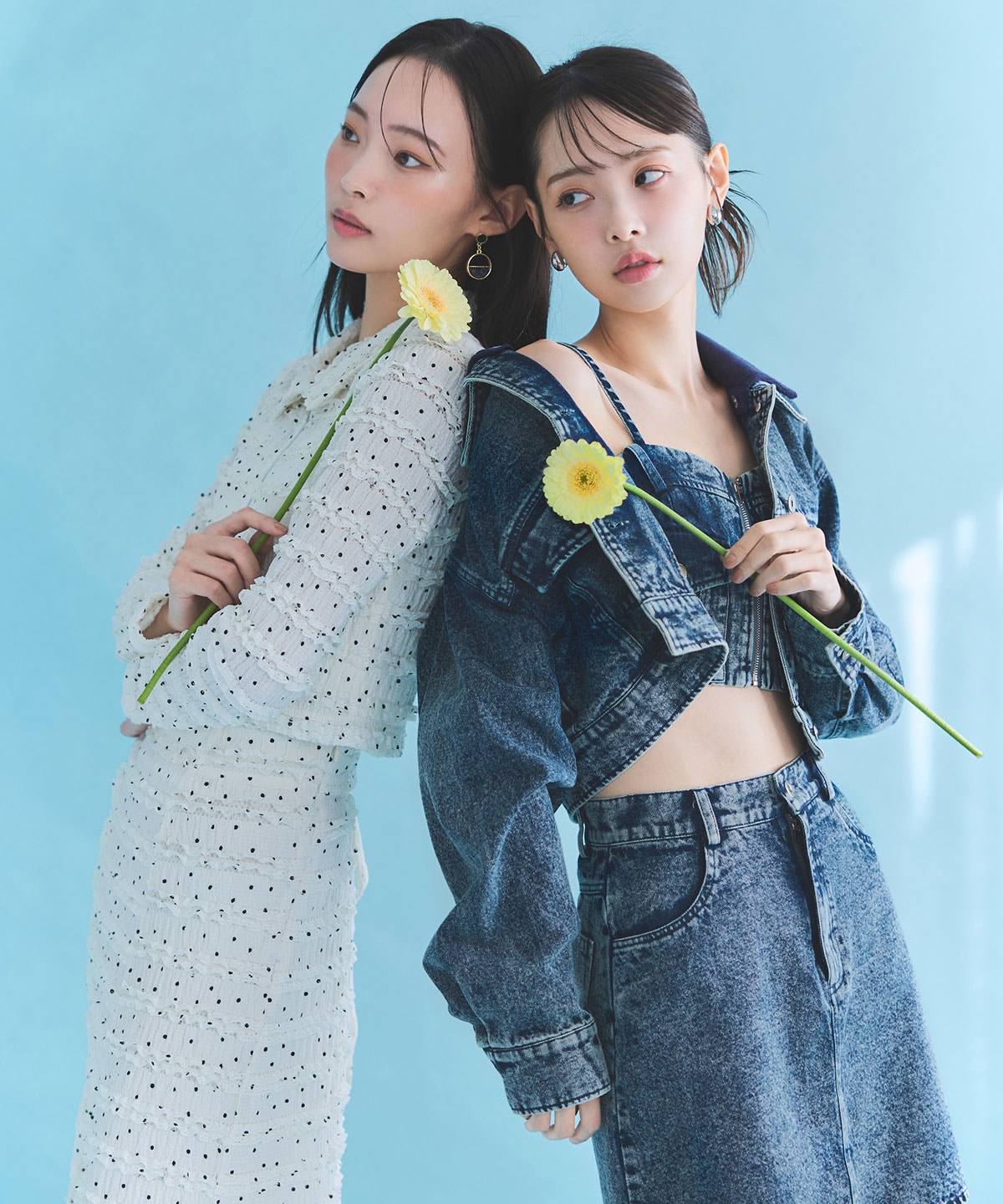 ミニフリルZIPブラウス×ミニフリルフレアロングスカートセットアップ