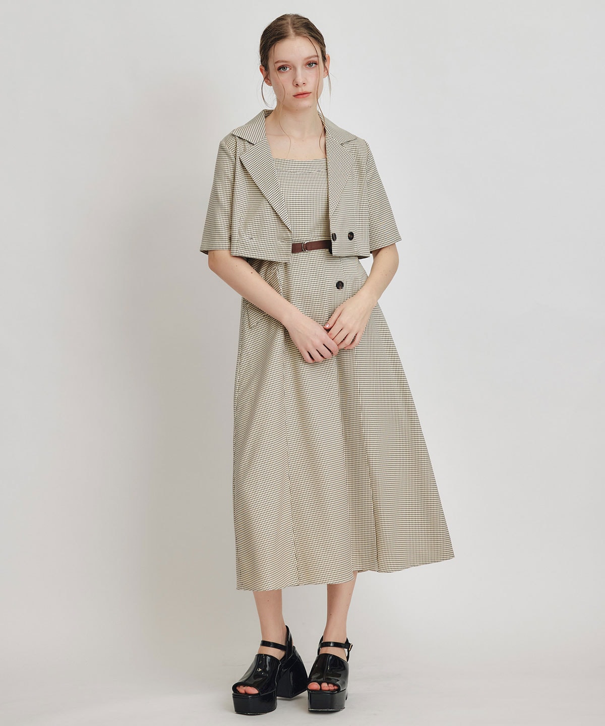 チェックショートジャケットｘアクセントベルトフレアロングワンピースセットアップ