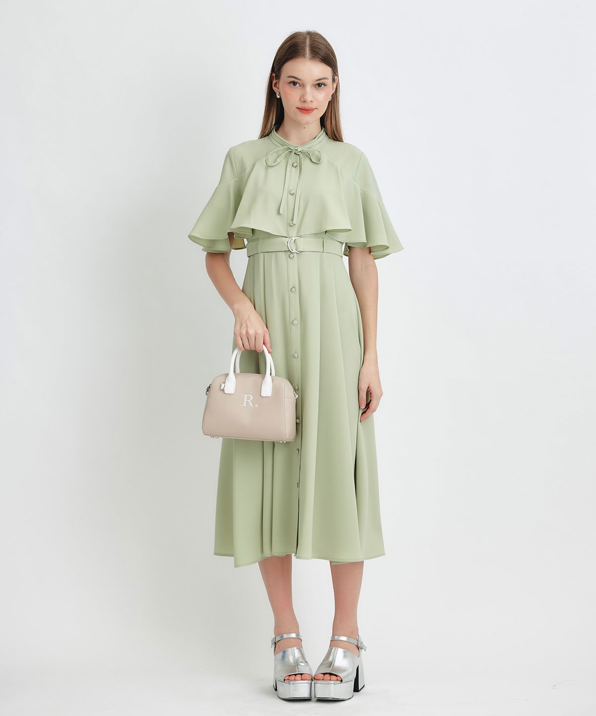 ケープフレアロングワンピース