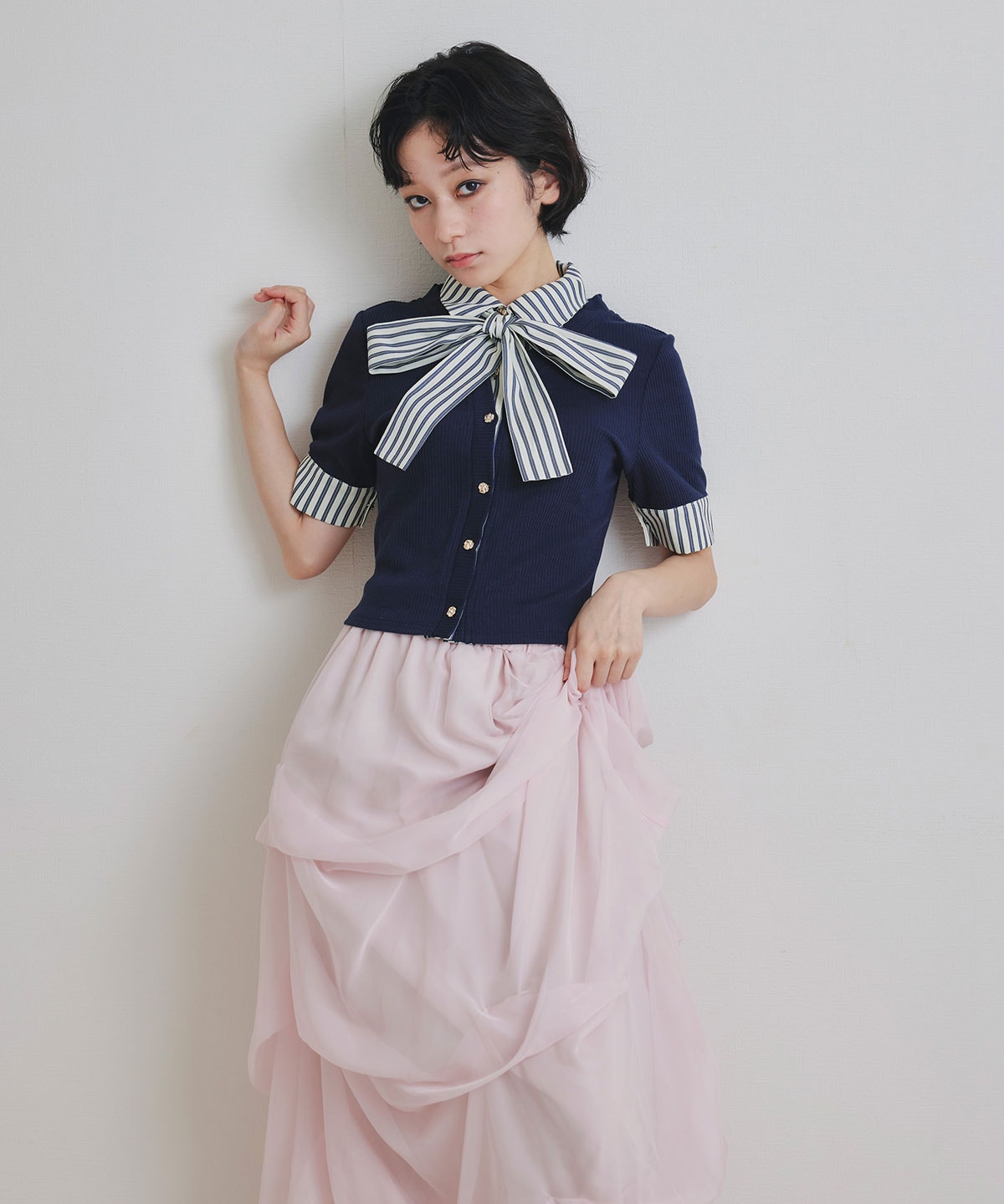 ストライプリボンタイレイヤードニットトップス