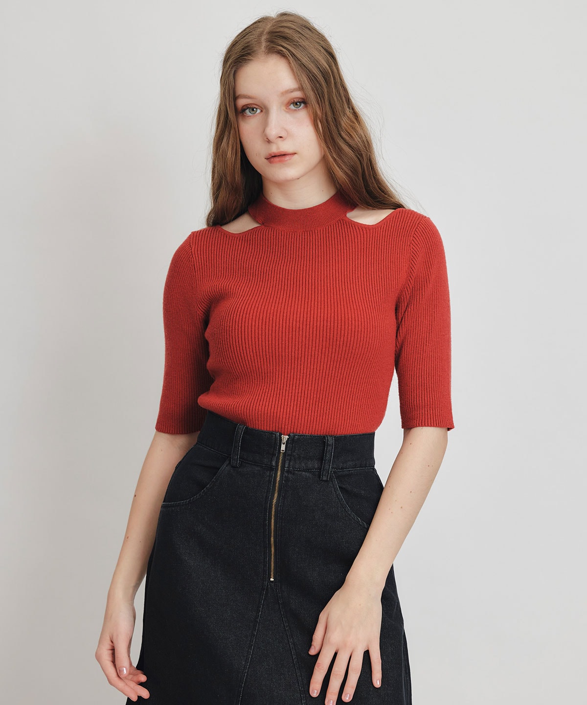 カットアウトハーフスリーブニットプルオーバー