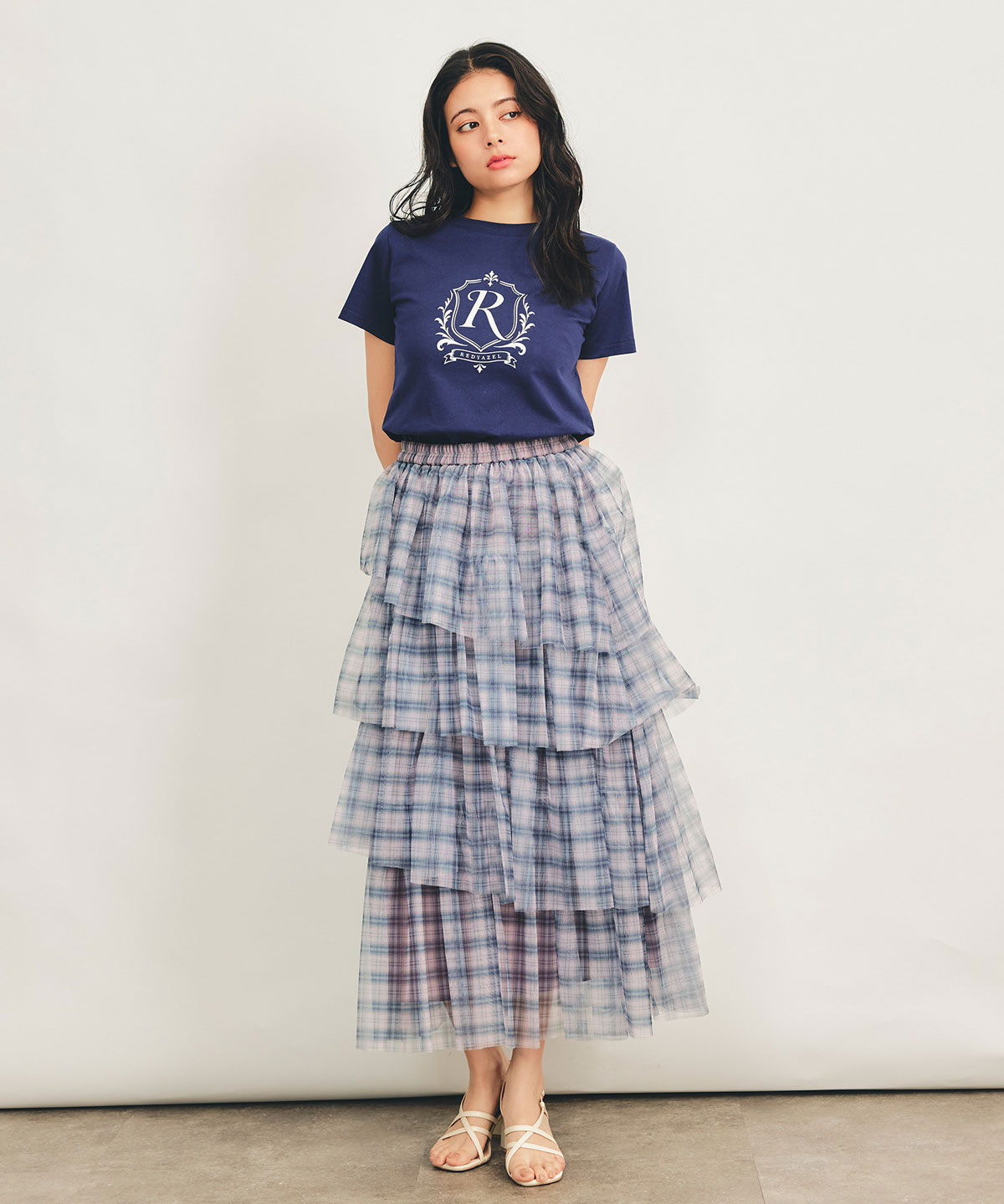 エンブレムロゴTシャツ