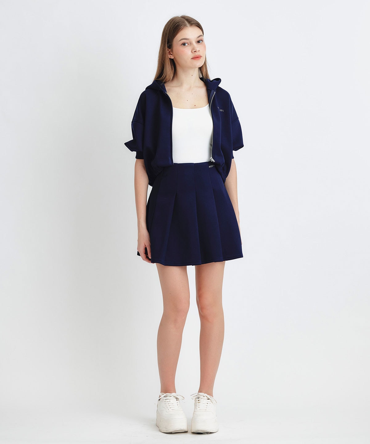 ダンボールZIPショートパーカー