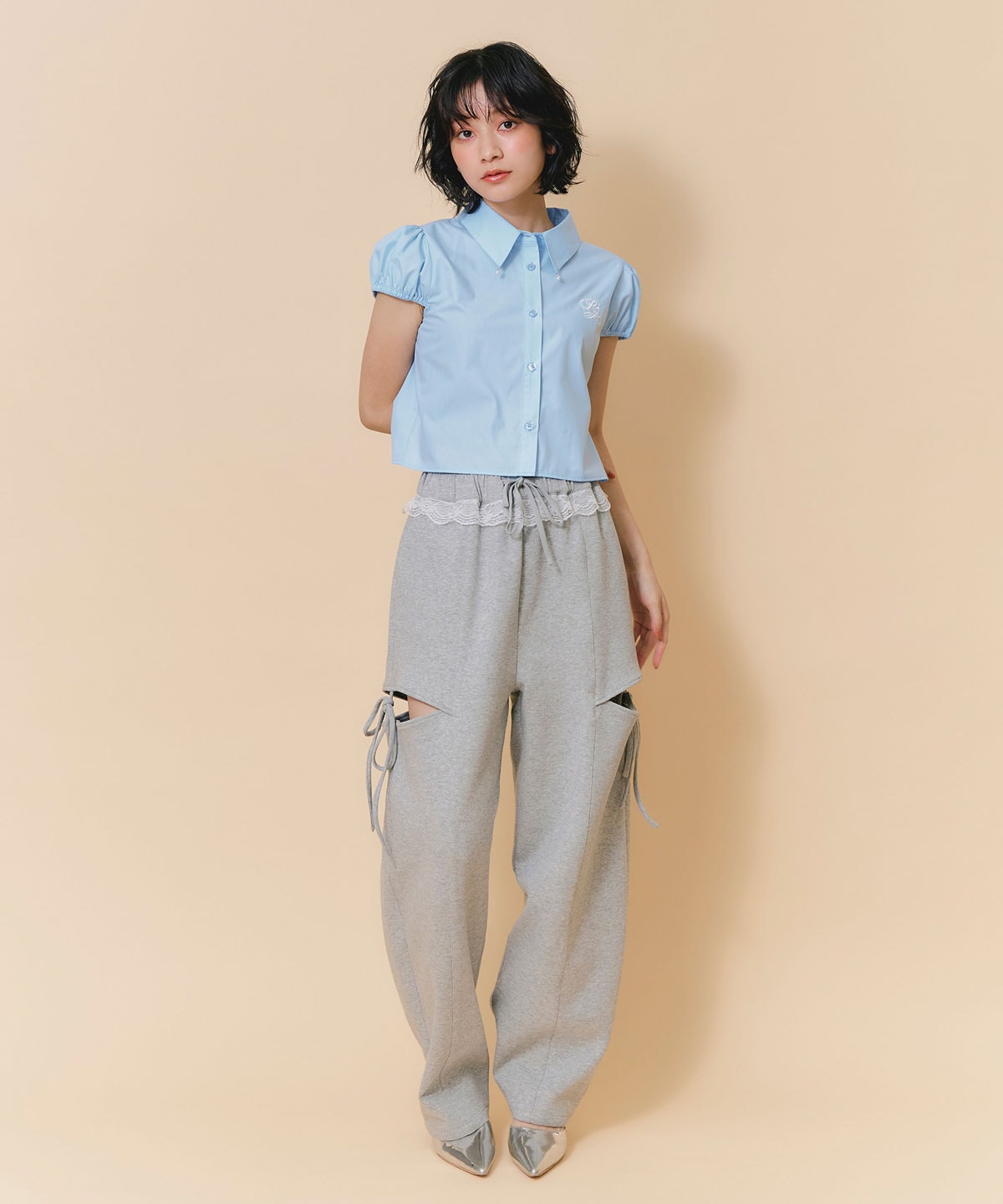 ウエストレースサイドカットアウトパンツ