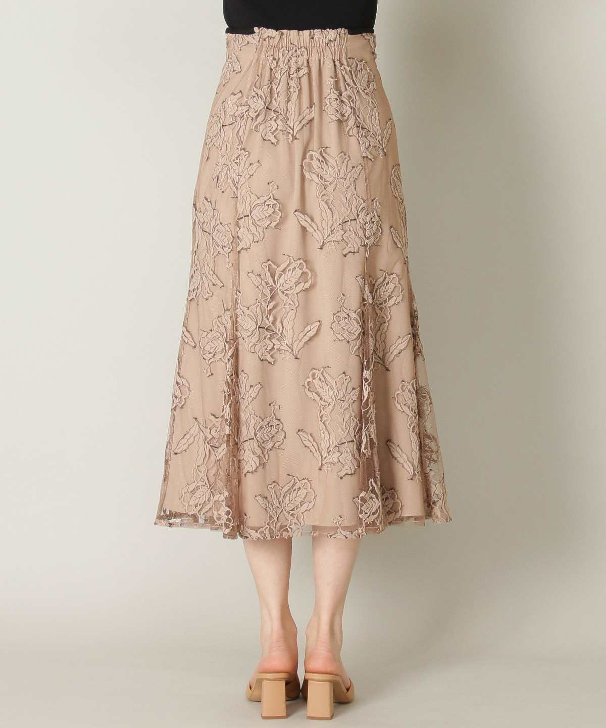 チュール刺繍フラワーロングスカート