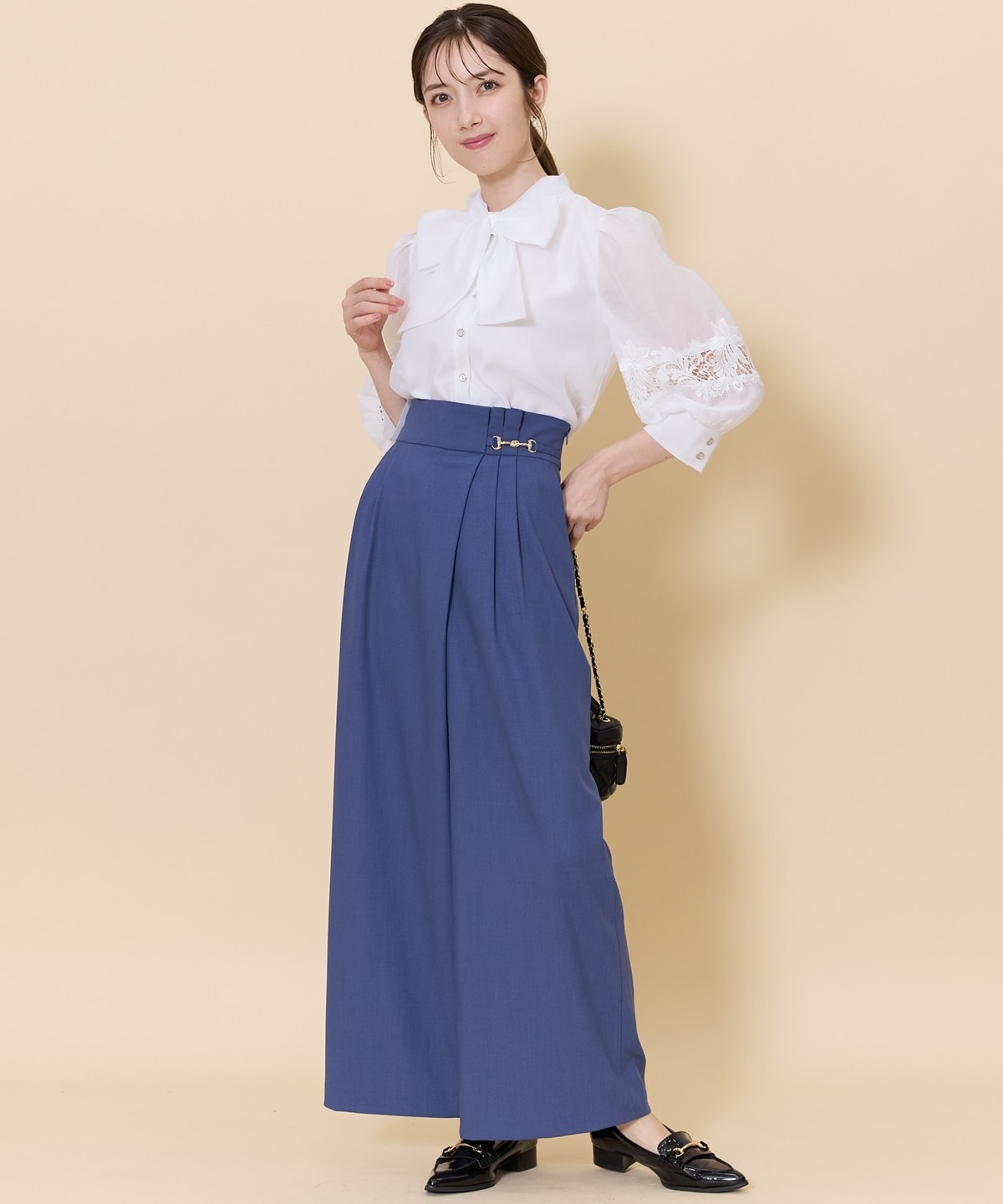 レース切替スリーブシアーボウタイブラウス