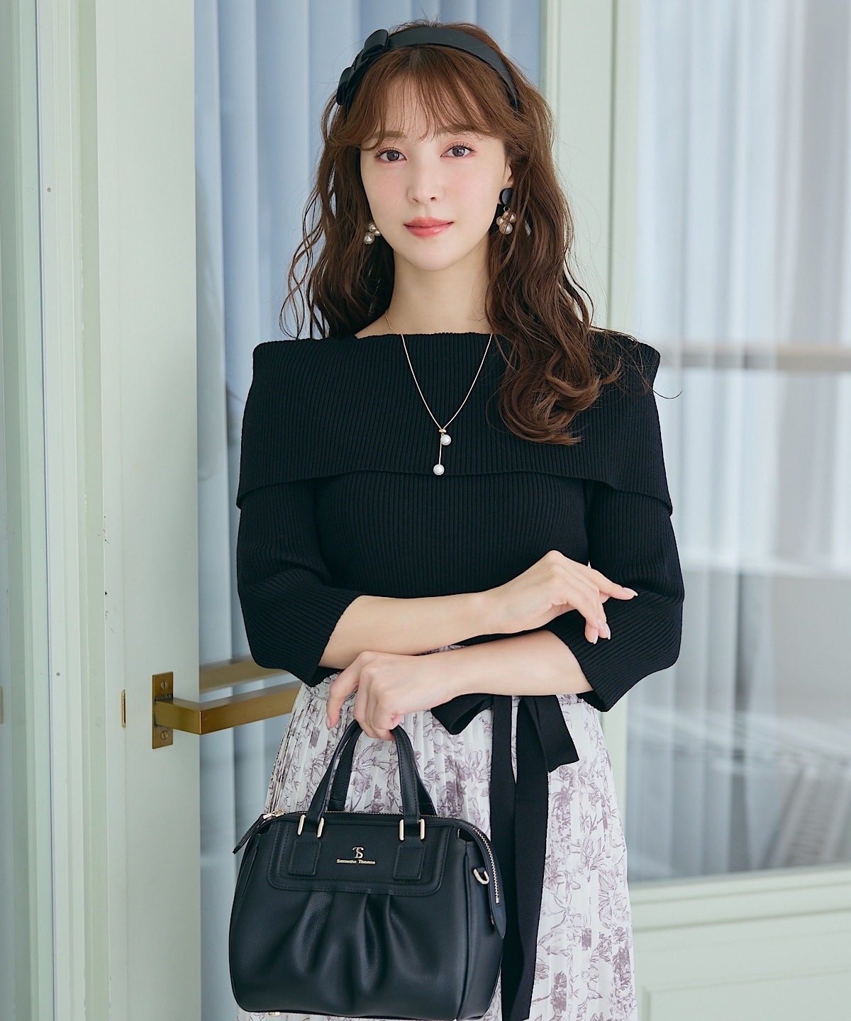 オフショルニットドッキングプリーツワンピース