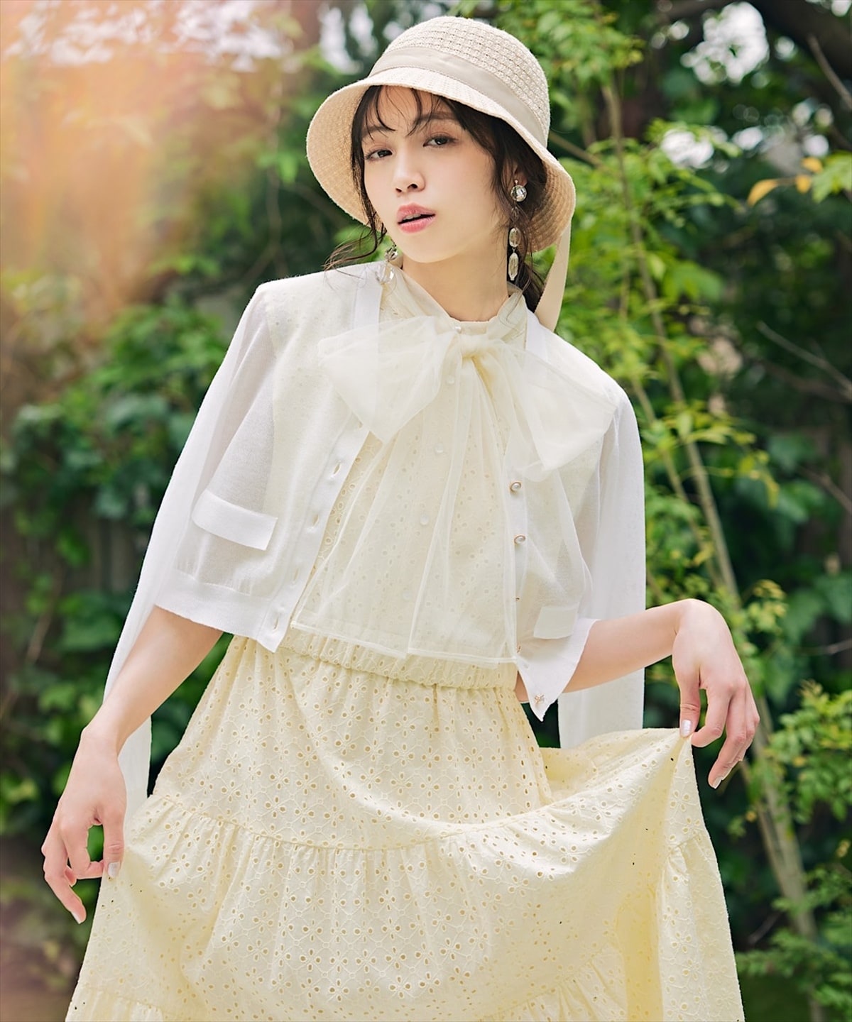 Vネックラメシアーフラップニットカーディガン