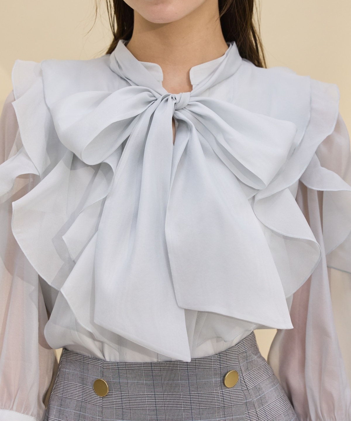 シアービッグリボンフリルブラウス