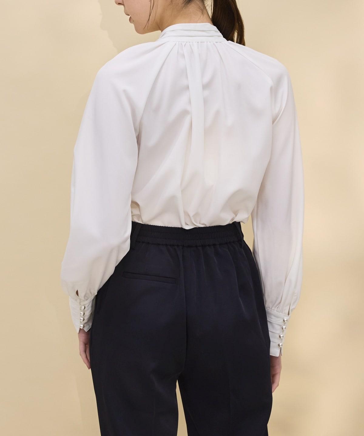 ベーシックテーパードパンツ