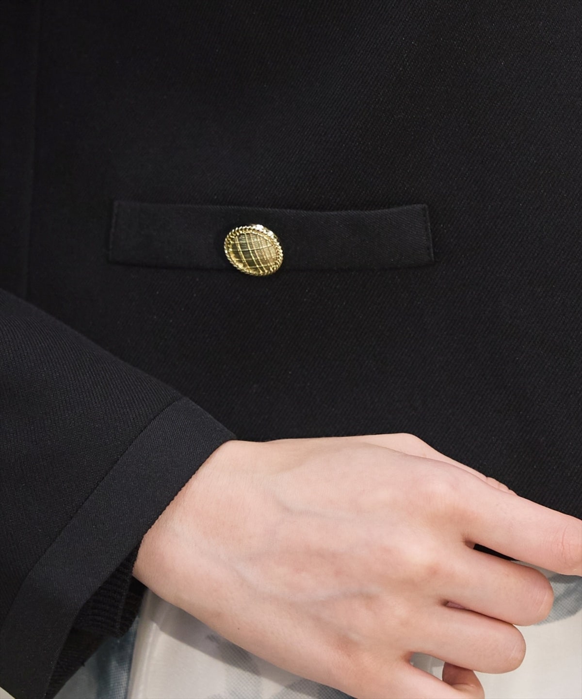 ノーカラーリボンジャケット