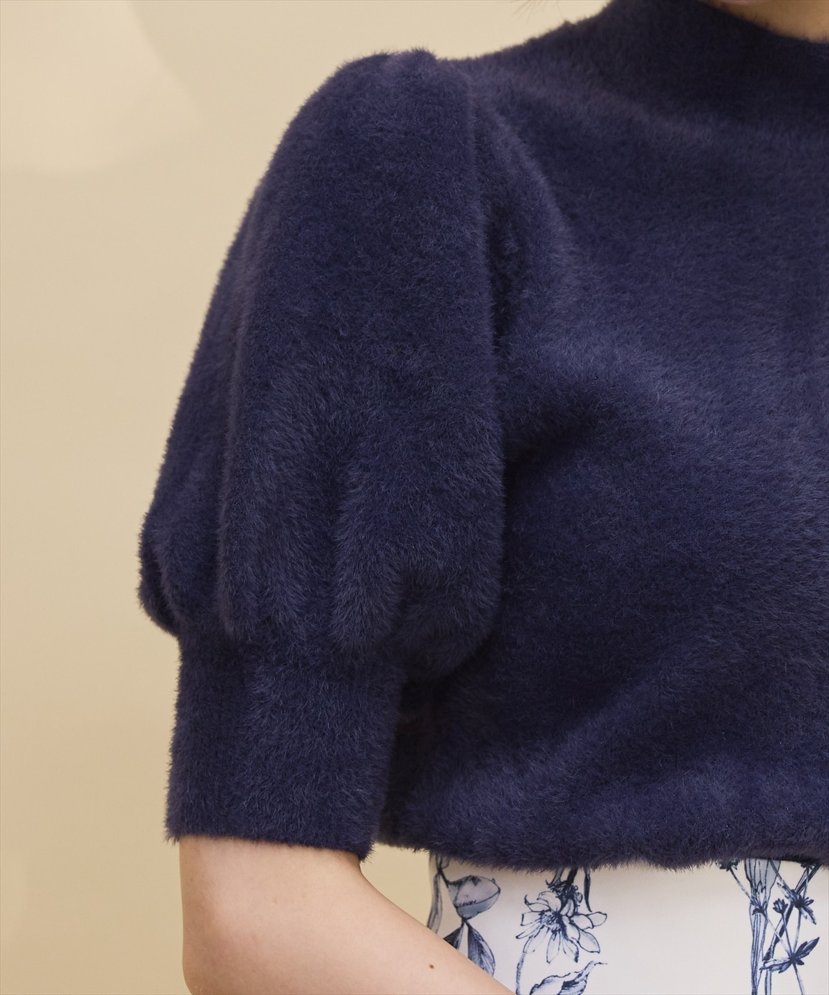 ラメシャギーパフスリーブニットプルオーバー