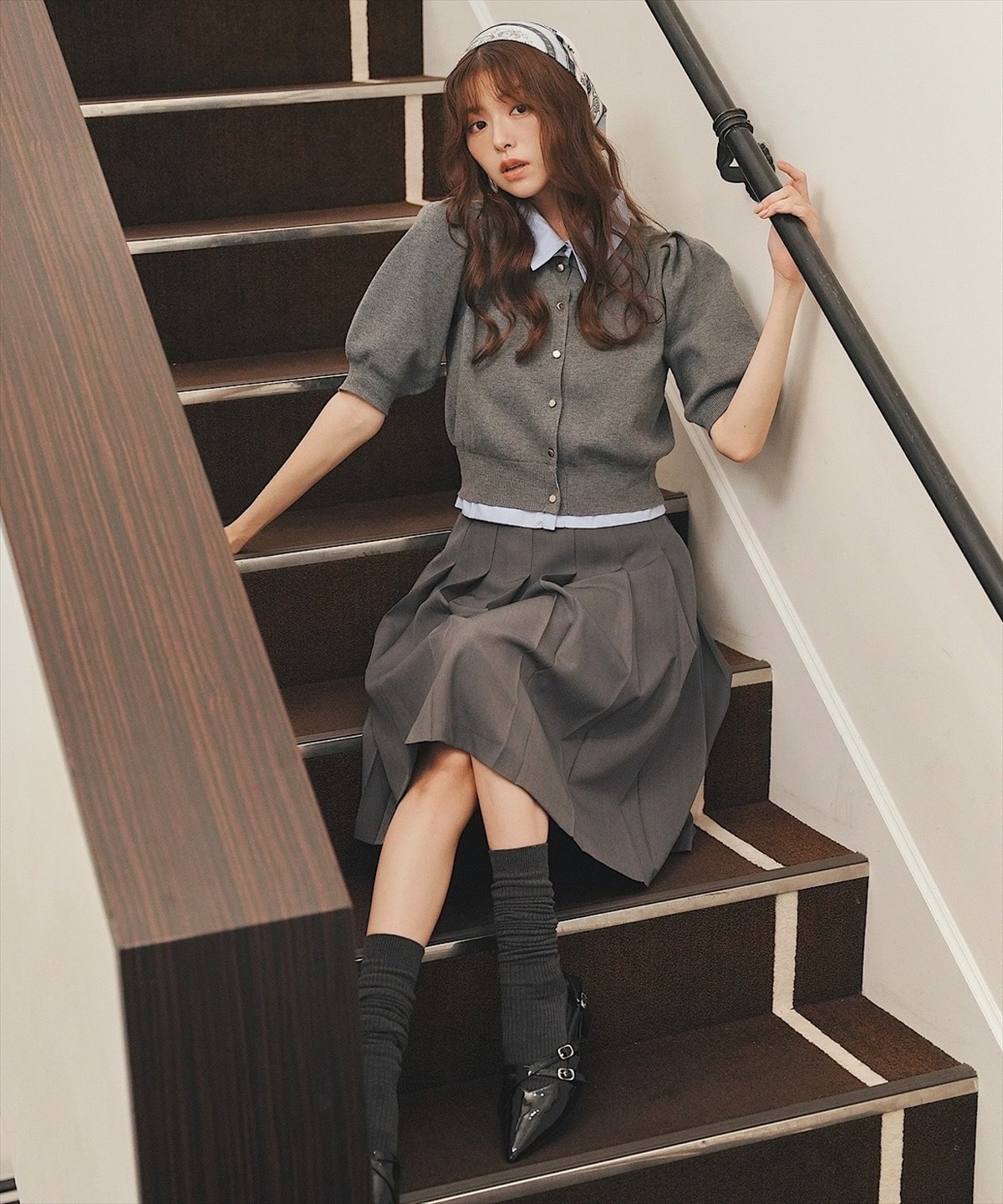 金ボタンシャツレイヤードニットプルオーバー