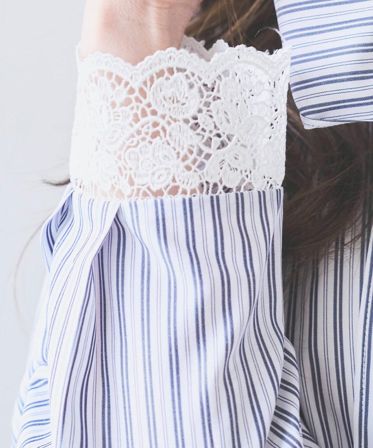 【3/6(Fri)発売】カフスレースボウタイブラウス