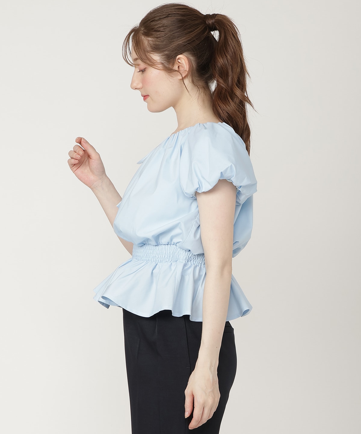 【5/29発売】バルーンオフショルペプラムブラウス