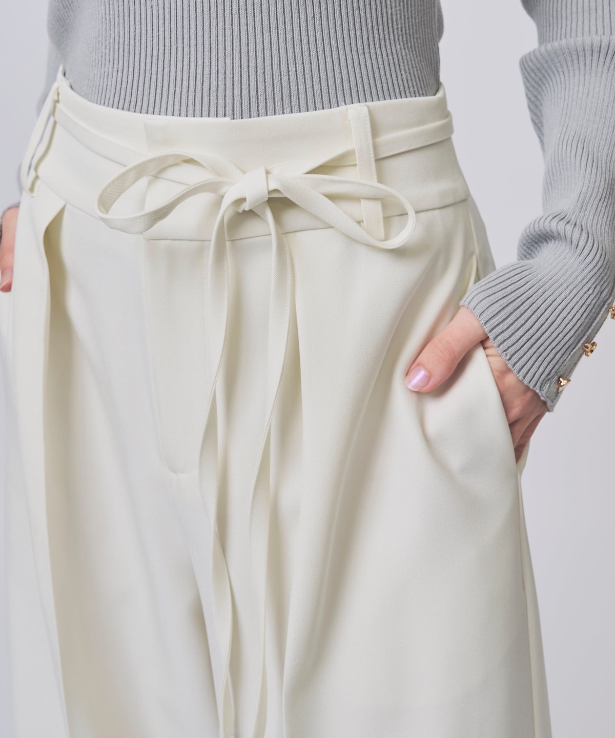 【2/27(Fri)発売】リボンベルトタックフレアワイドパンツ