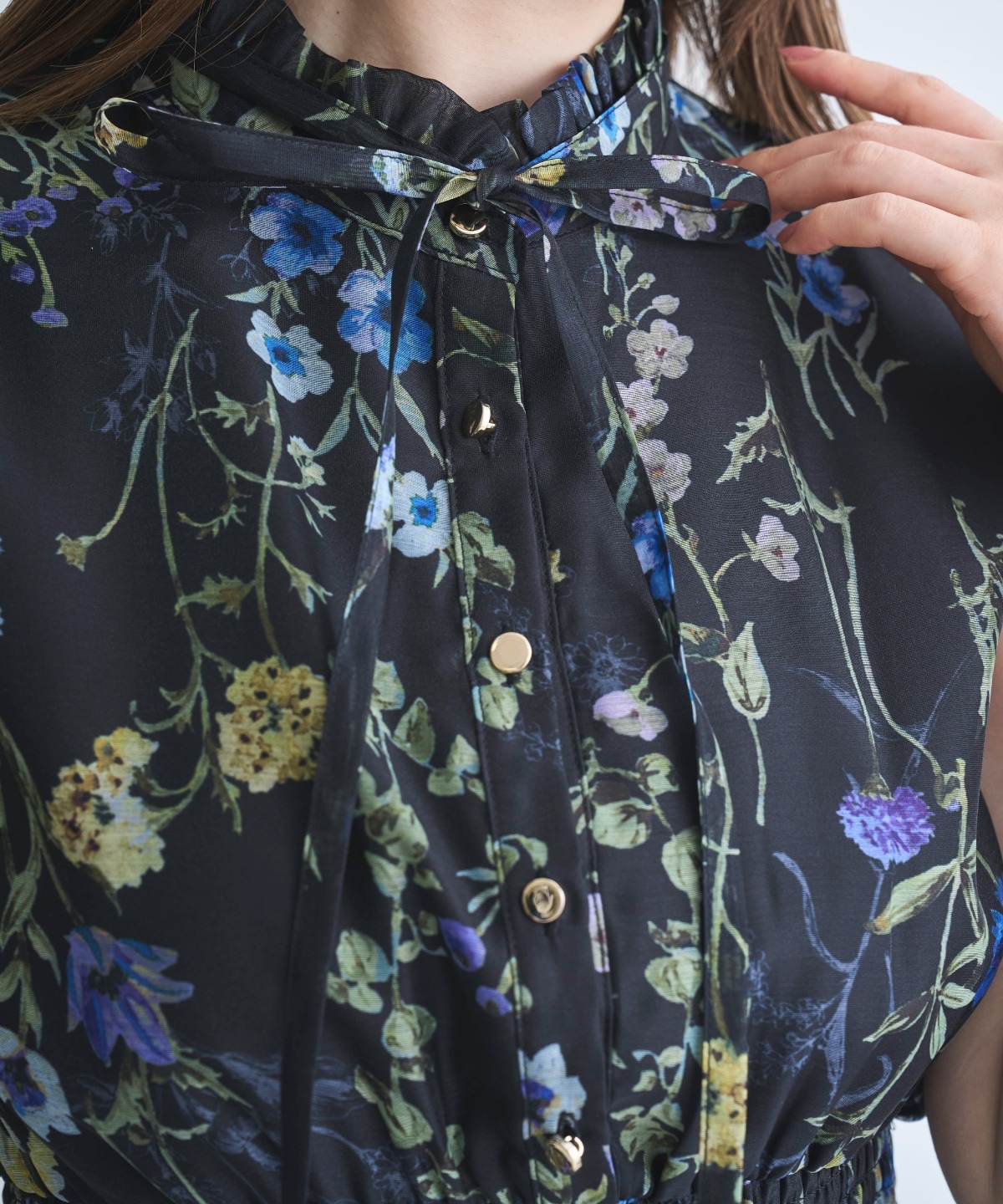 【3/19(Thu)予約開始】シアーグリーンフラワーワンピース