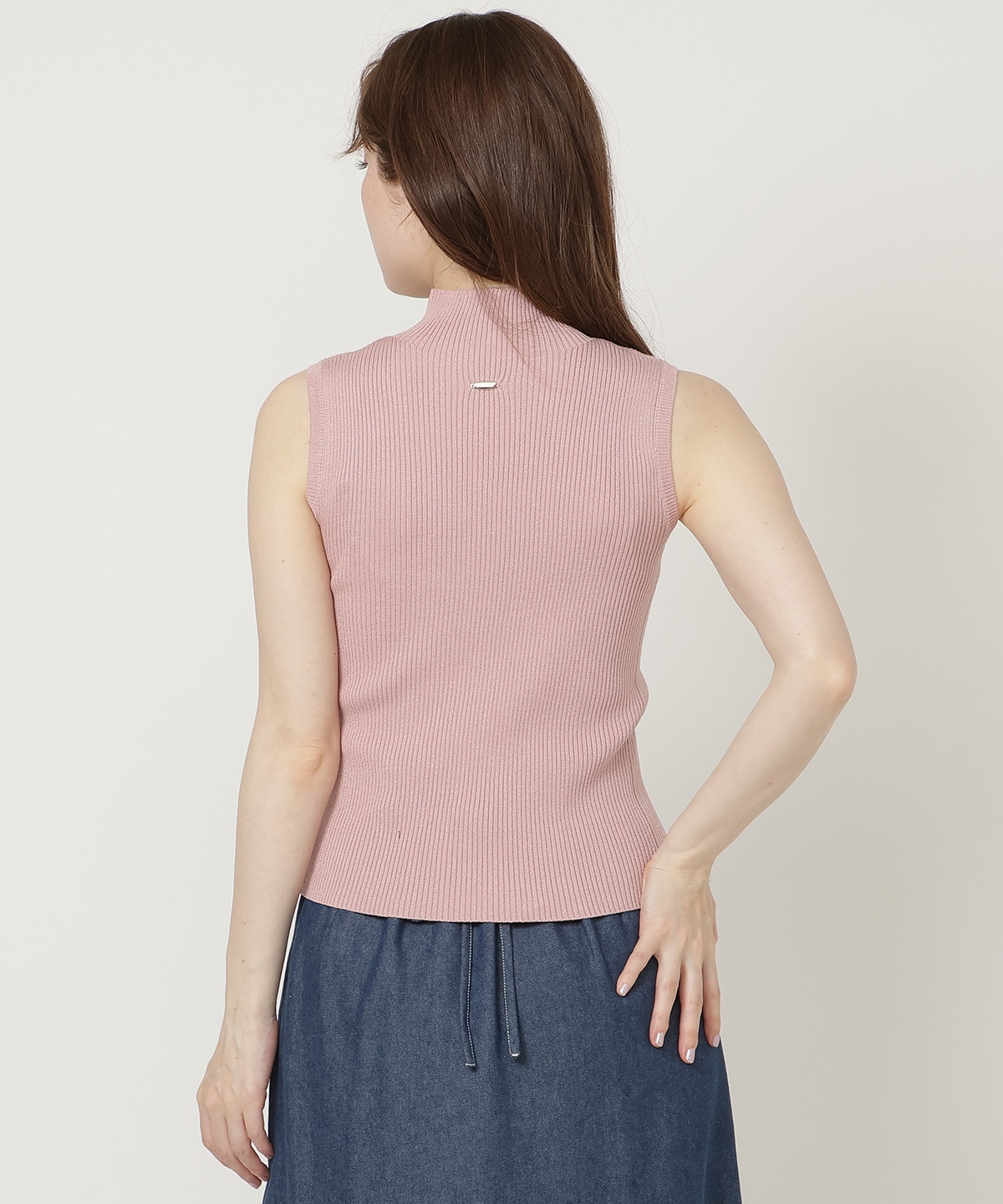 【5/8(Fri)発売】ノースリハイネックラメニット