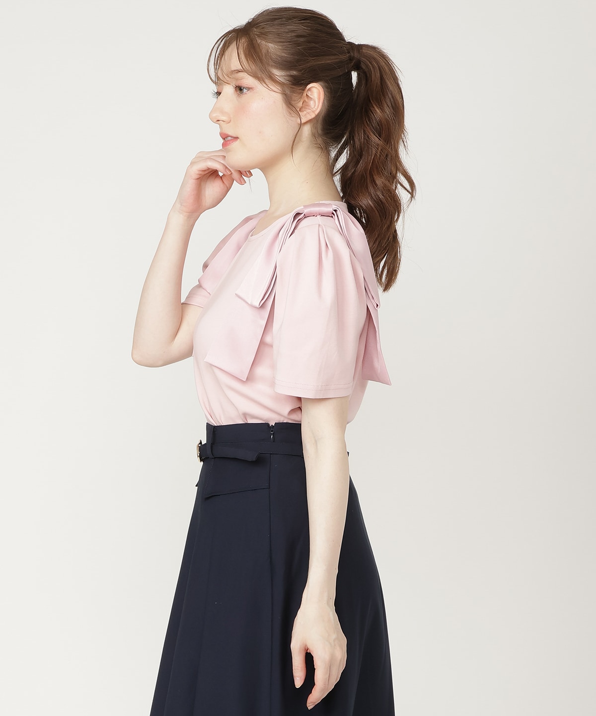 【6/11発売】ショルダーリボンTシャツ