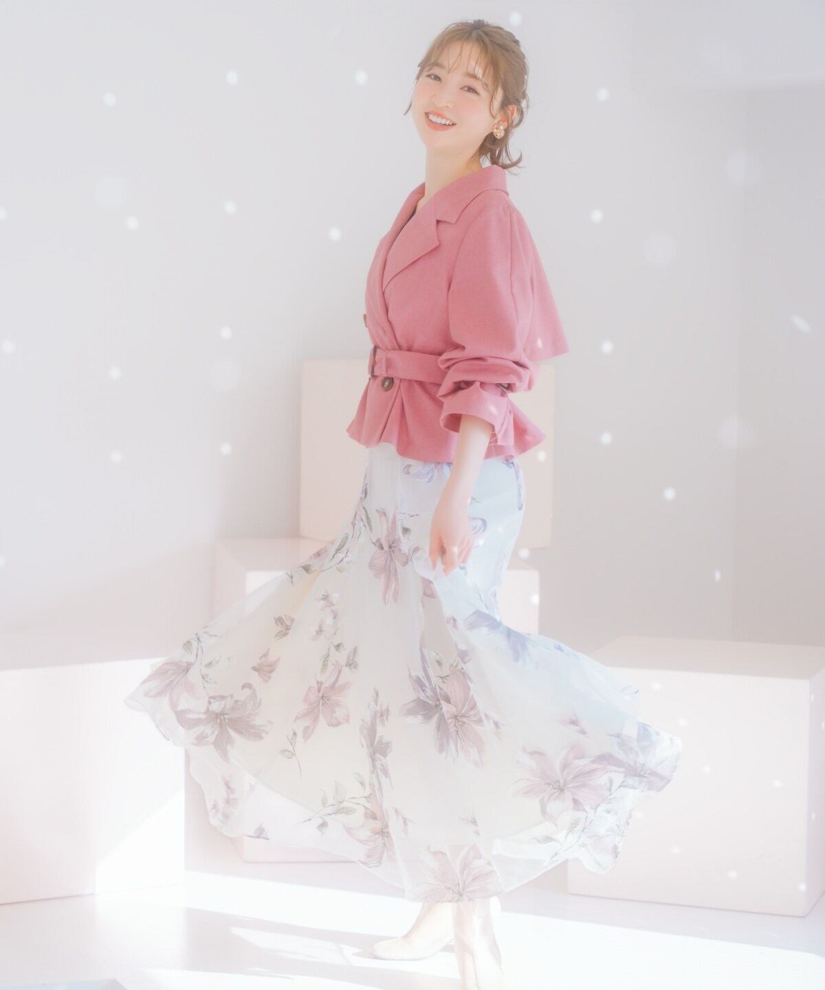 ギャザー袖ショートトレンチ