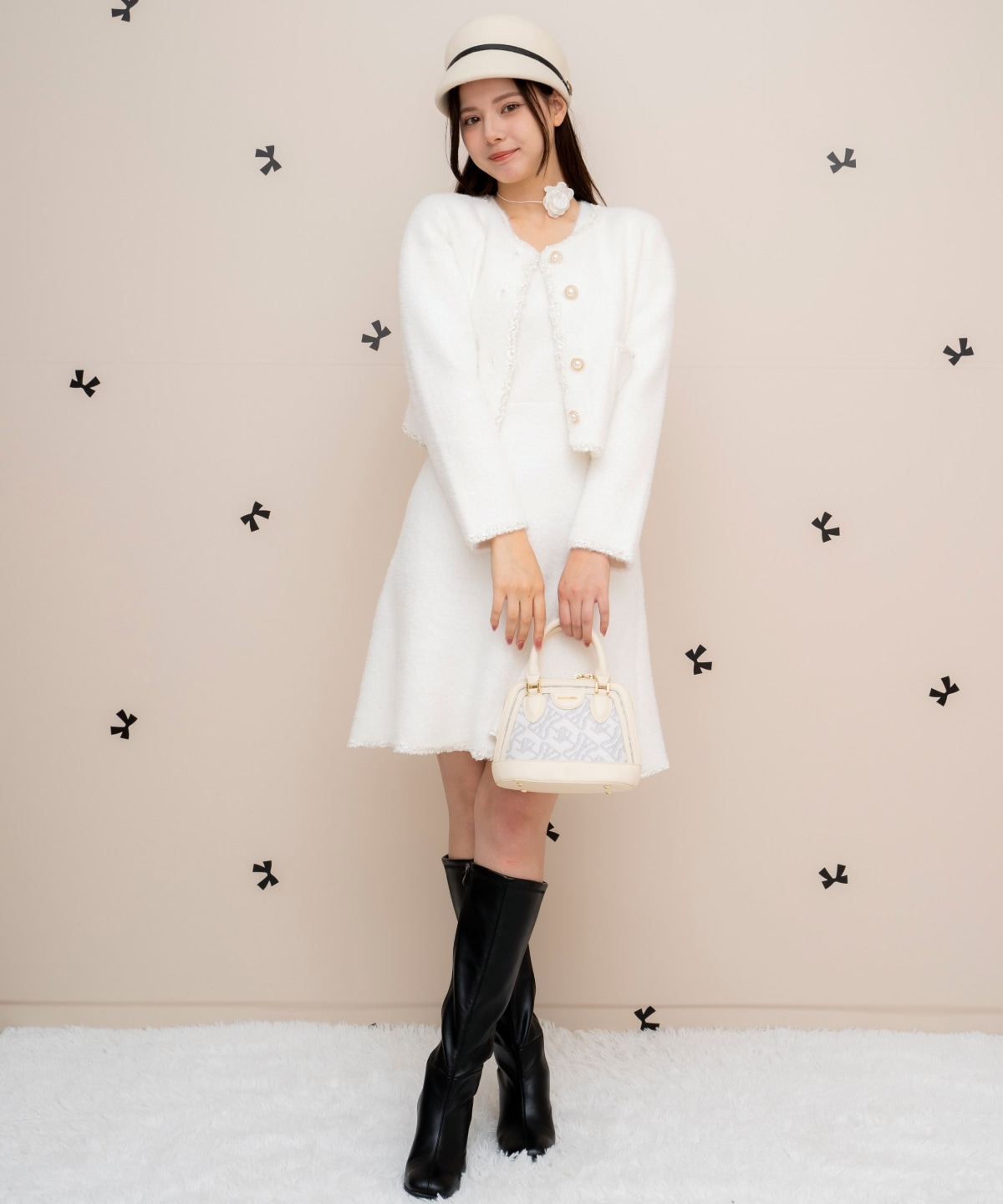 フラワーチョーカー