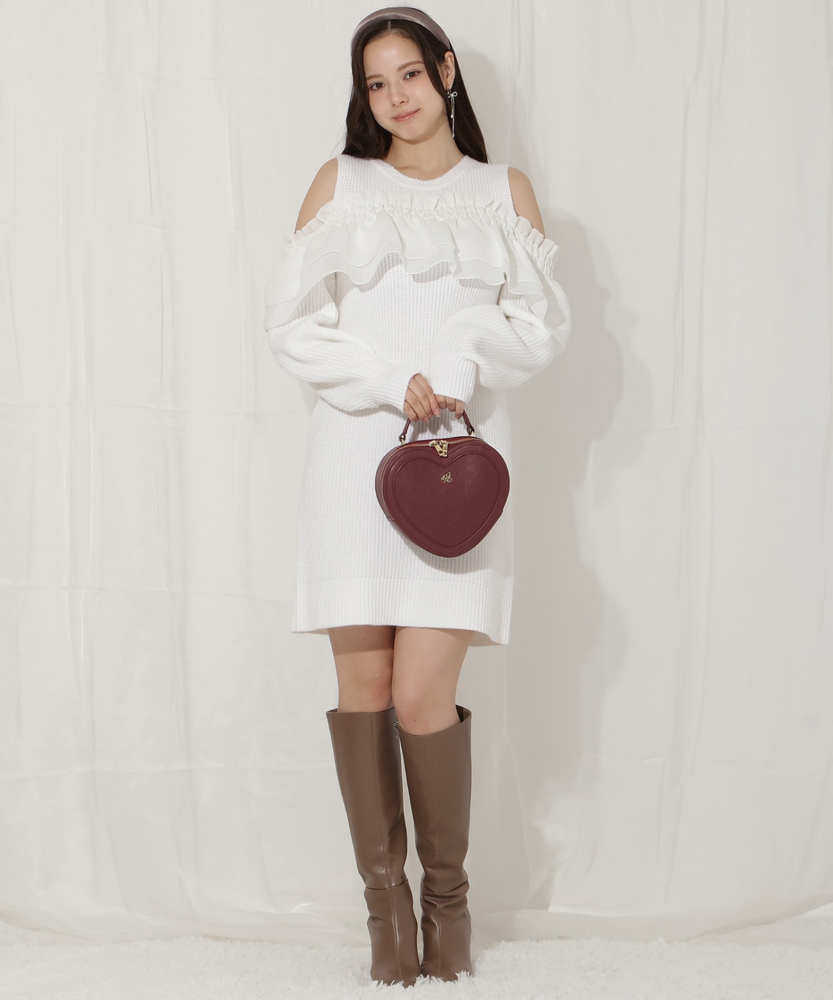 バックリボンオフショルニットワンピース