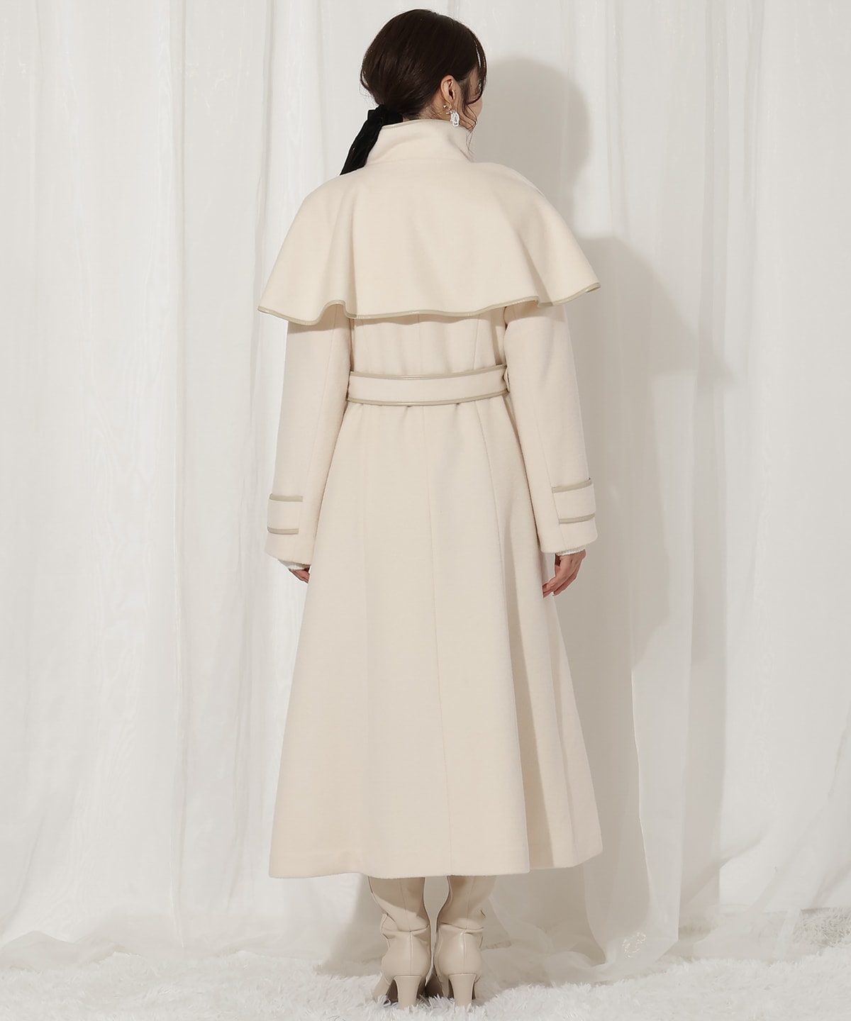 配色ケープコート