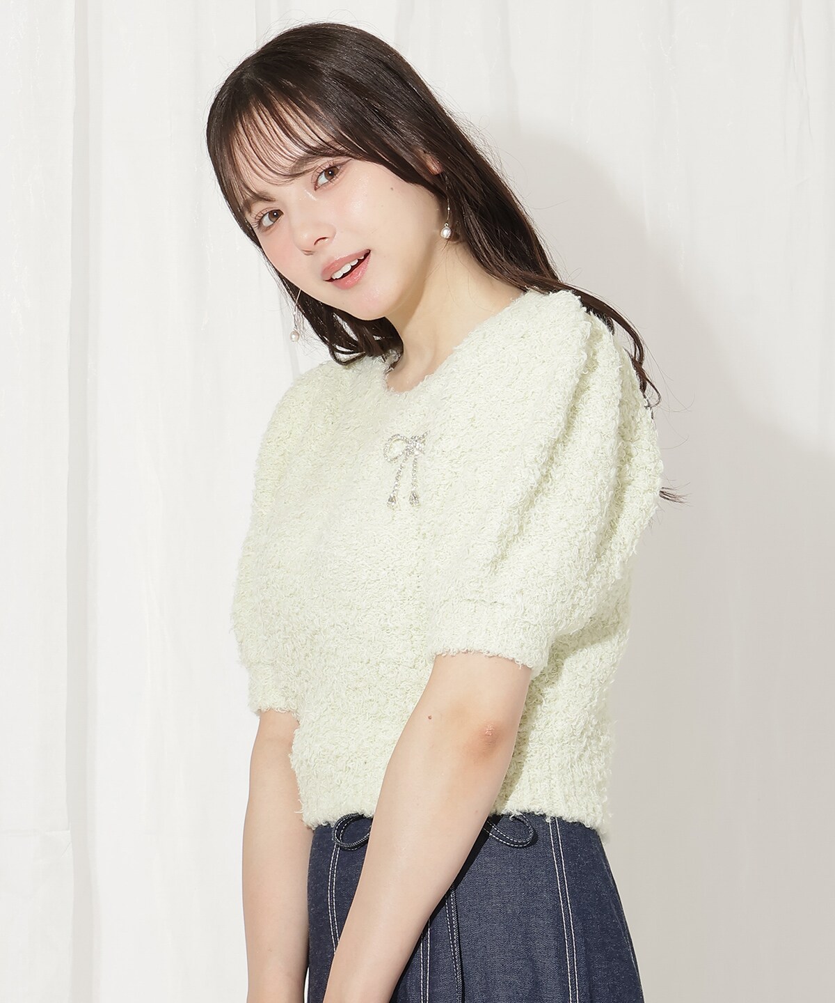 リボンブローチ付きテディヤーンニット