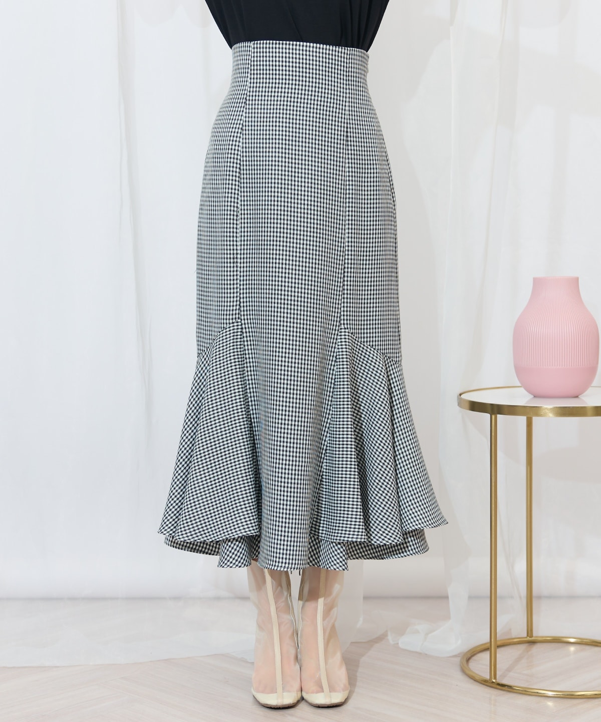 裾ボリュームマーメイドスカート