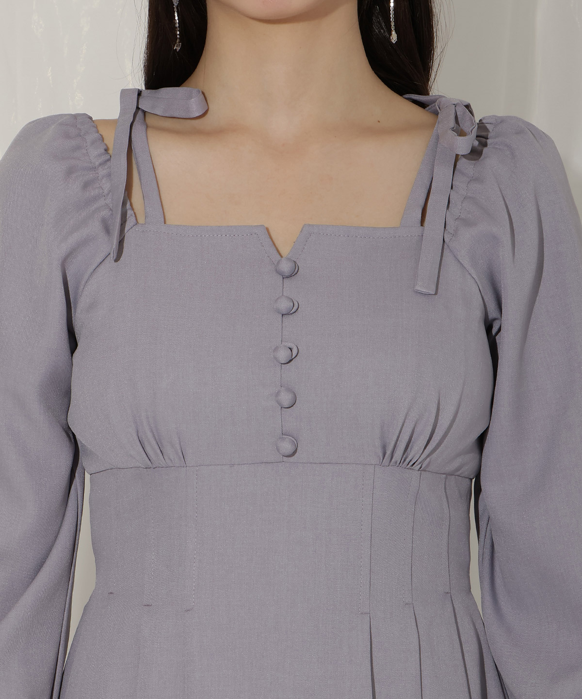 ショルダーリボンタックフレアワンピース