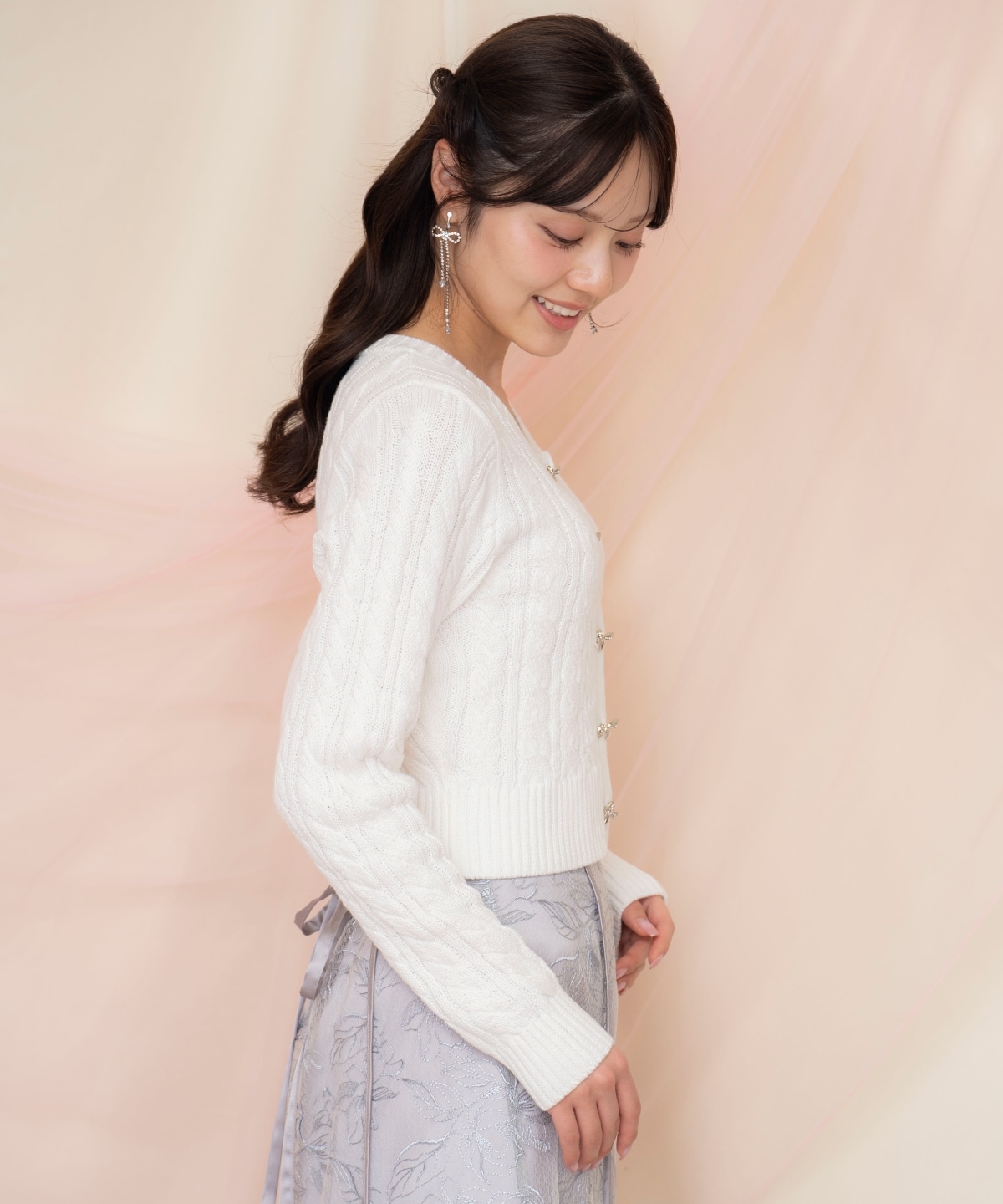 ビジューリボンケーブルカーディガン