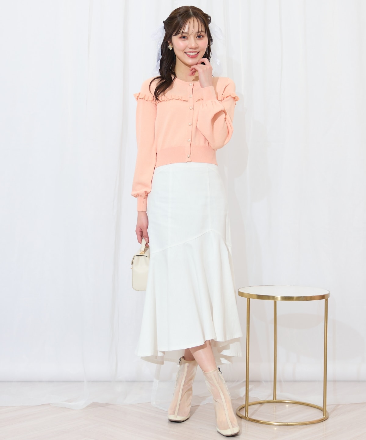 フリルデザインニットカーディガン