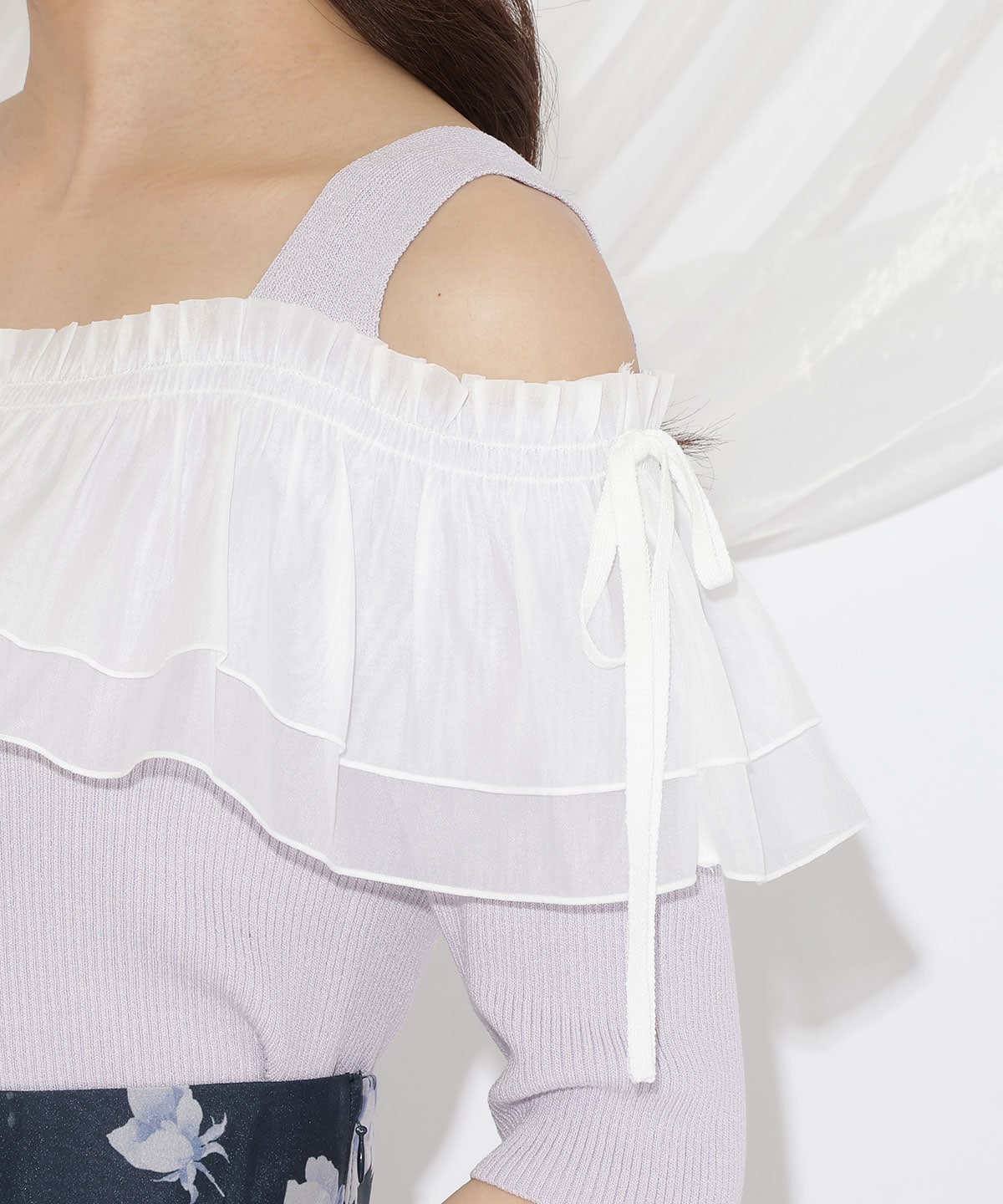 シアーボリュームフリルニットプルオーバー