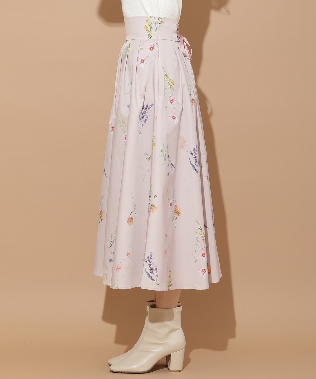 オータムボタニカルフラワータックスカート