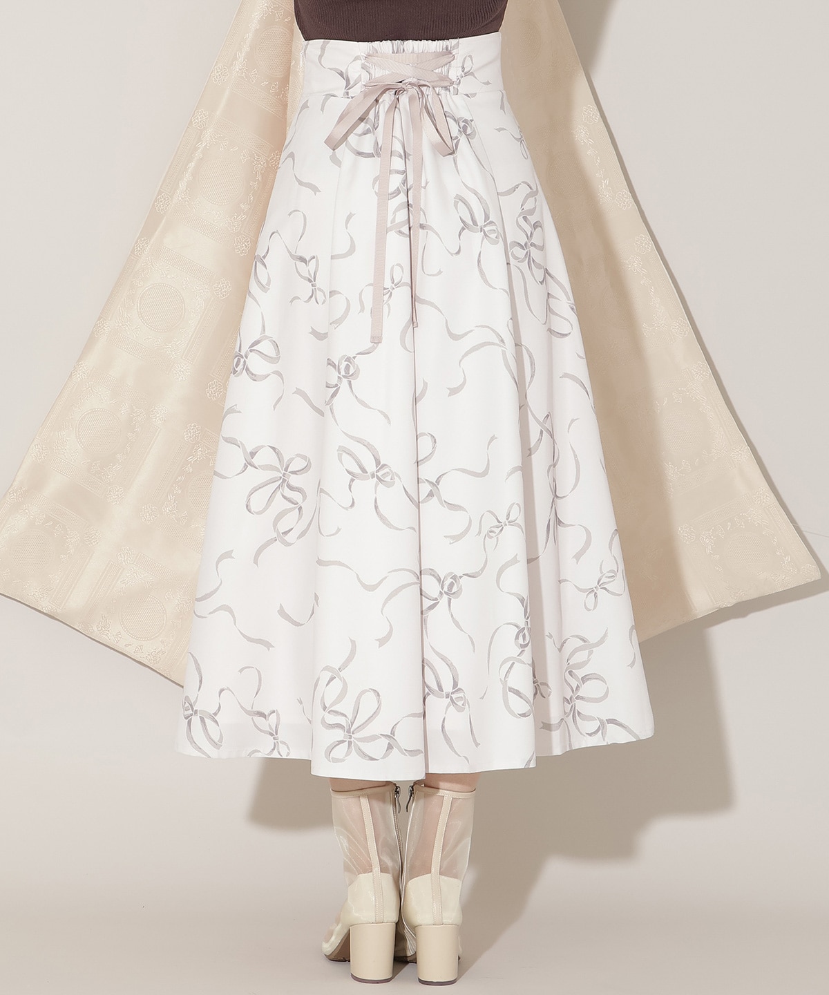 リボンプリントフレアスカート