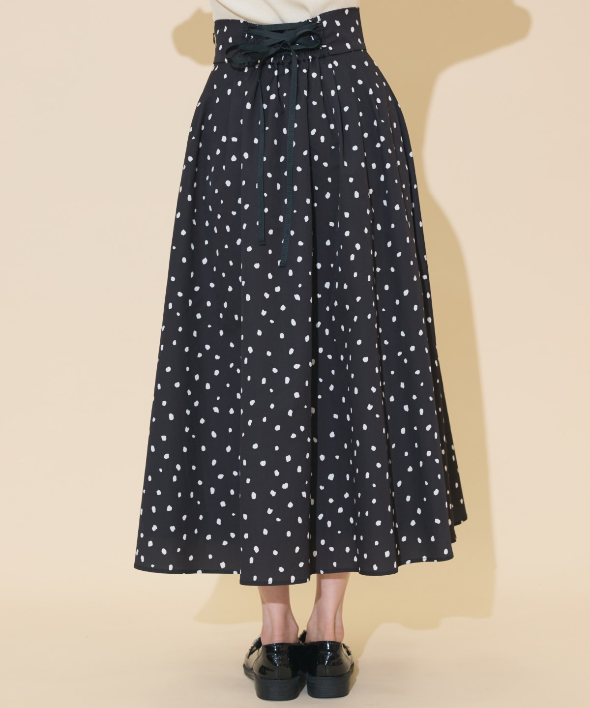 ダルメシアンプリントボリュームタックスカート