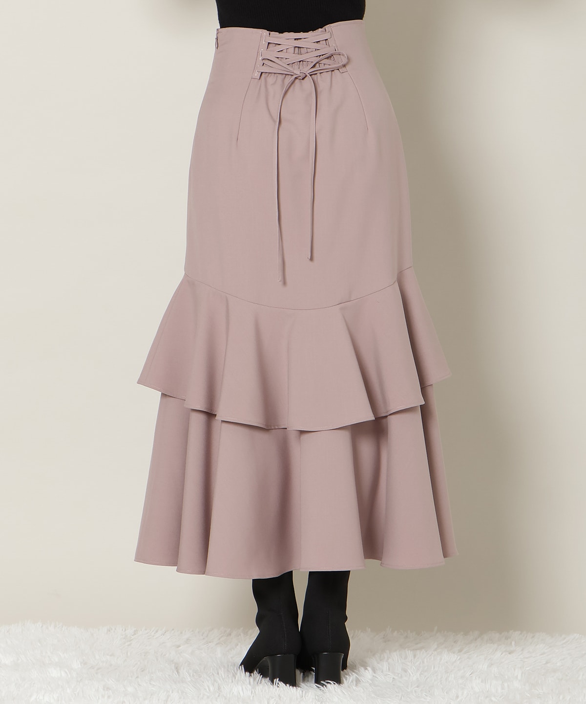スリットデザインラッフルハイウエストスカート