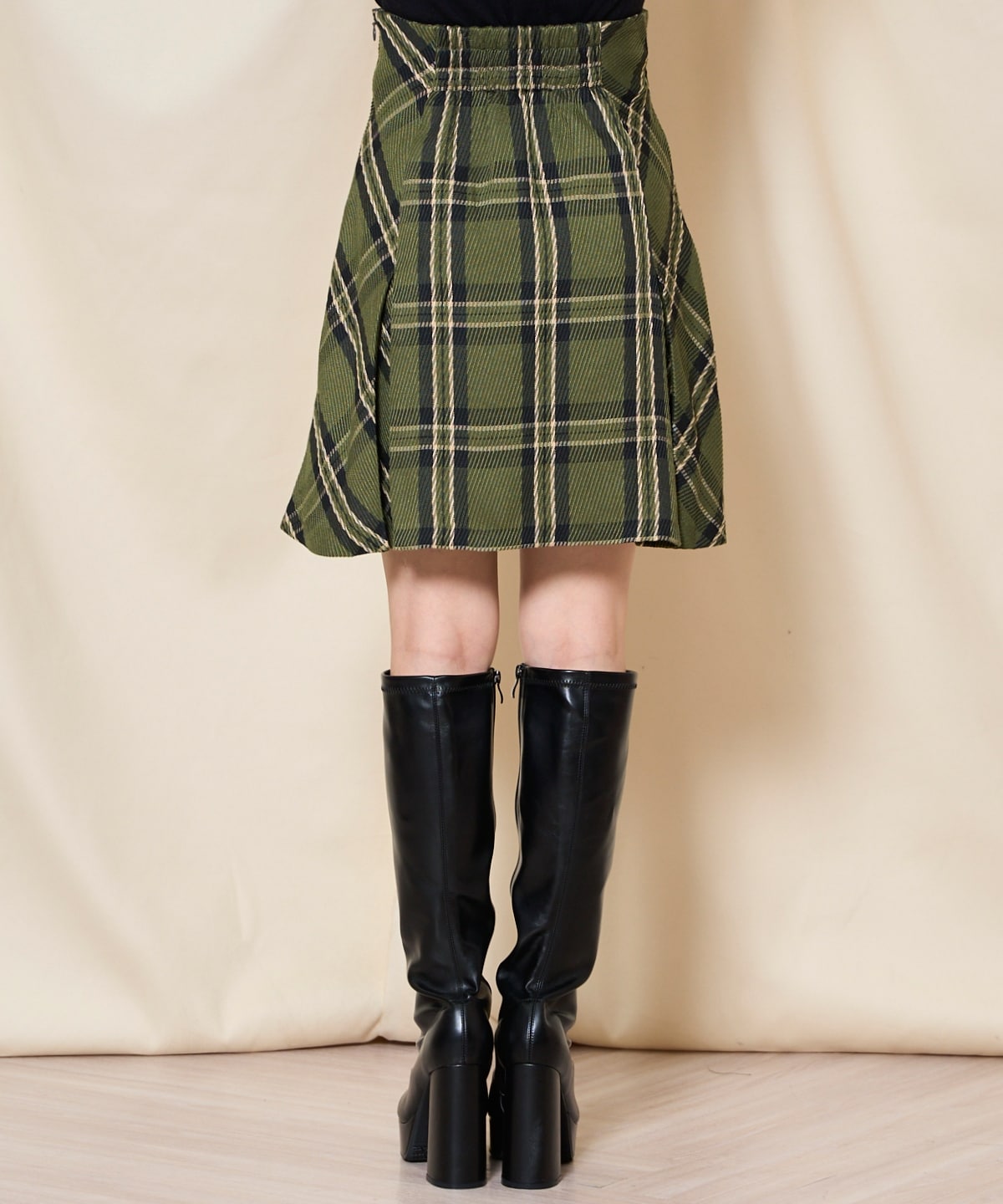 ボックスタックミニスカート