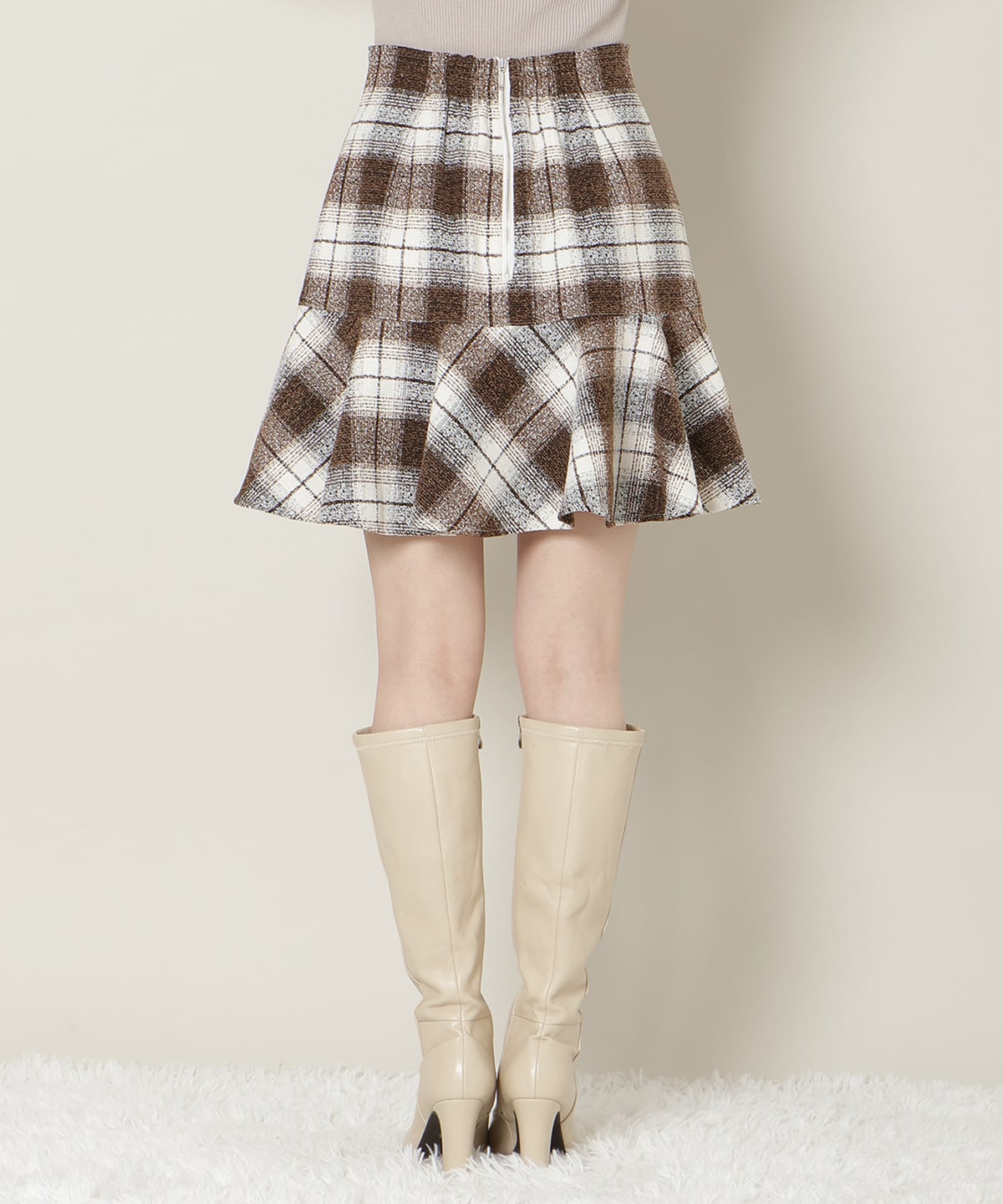ヘムフレアツイードミニスカート