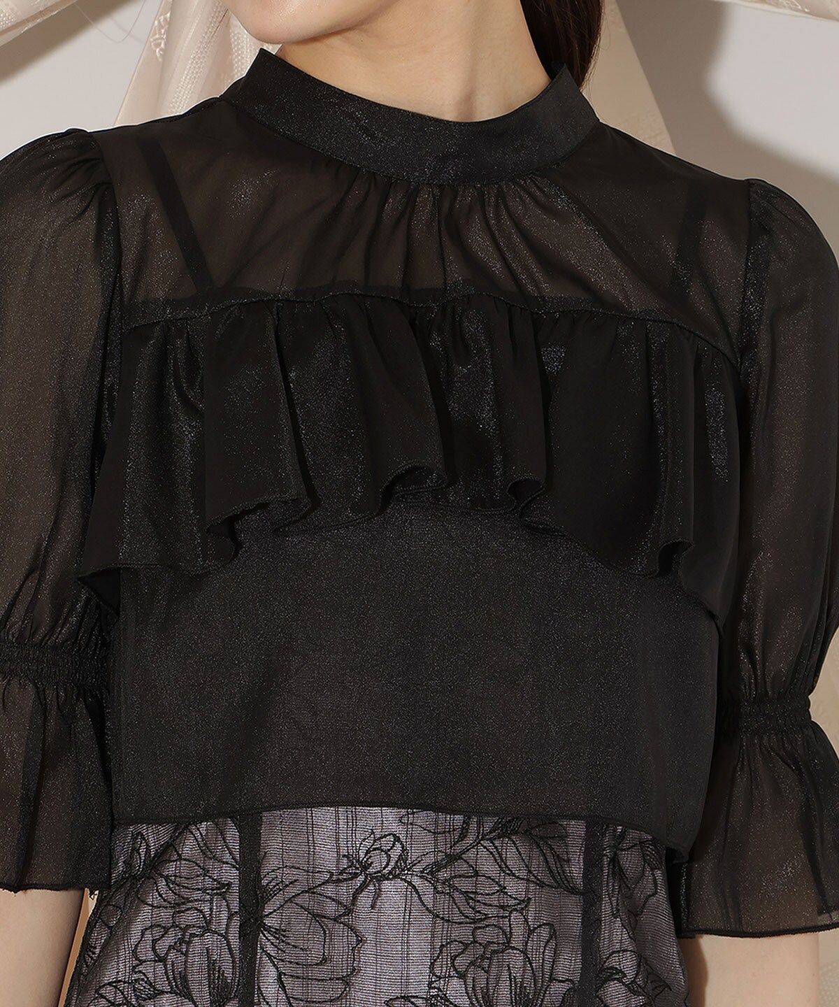 【再入荷予約受付中】フリル切り替えシフォンブラウス