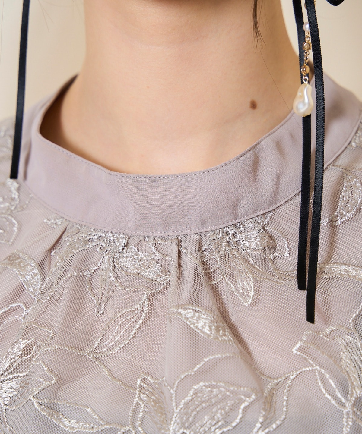 リボンスリーブブラウス