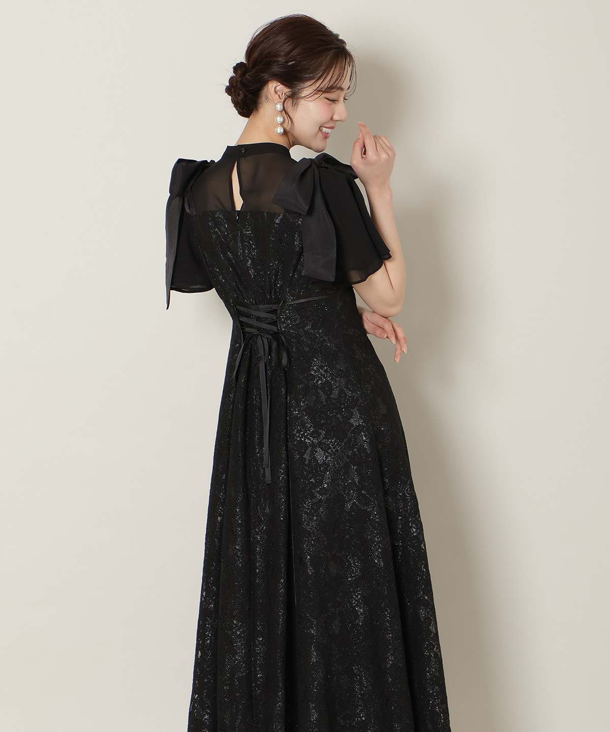 肩リボンパイピングレースワンピース