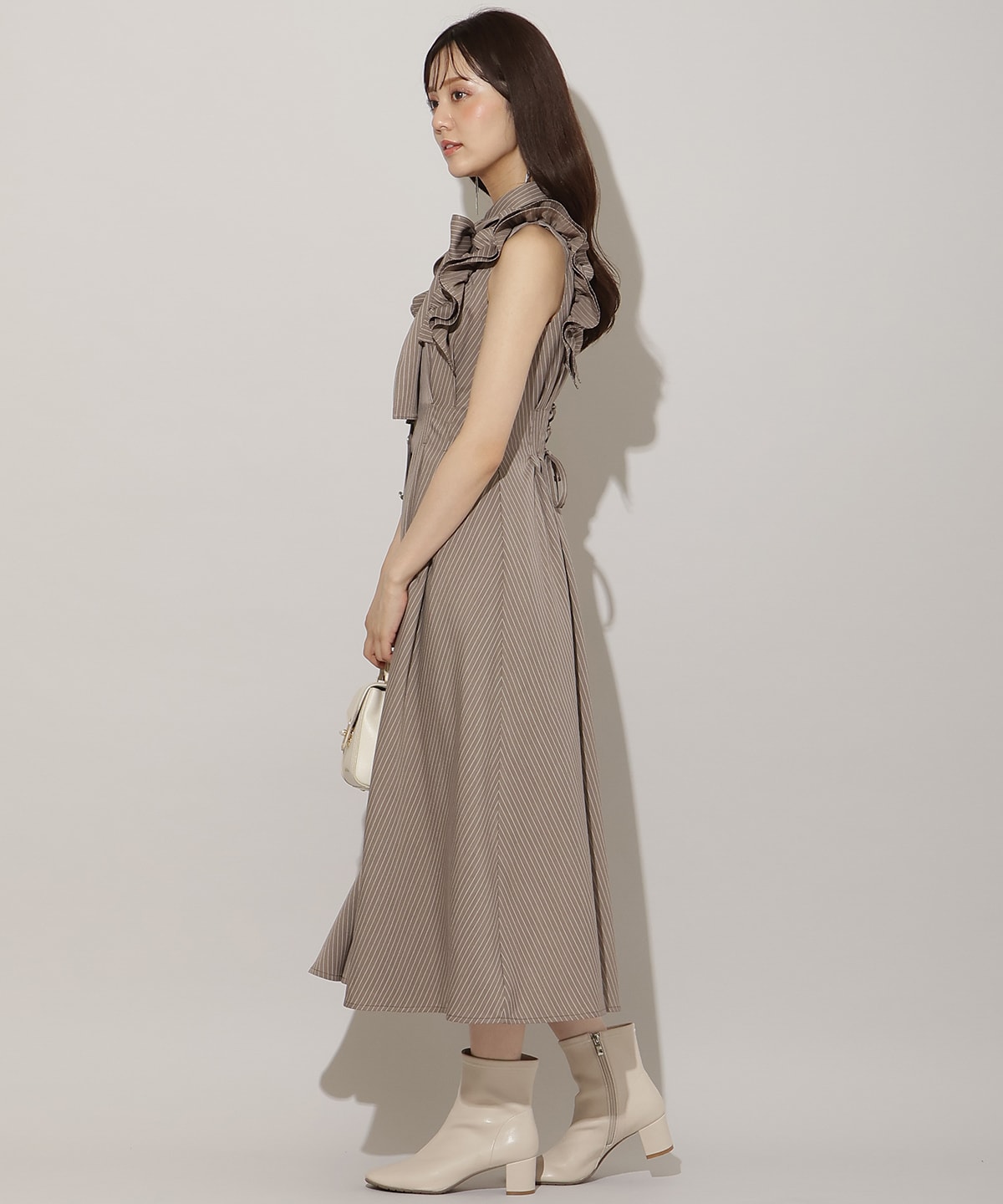 フリルスリーブリボンタイシャツワンピース