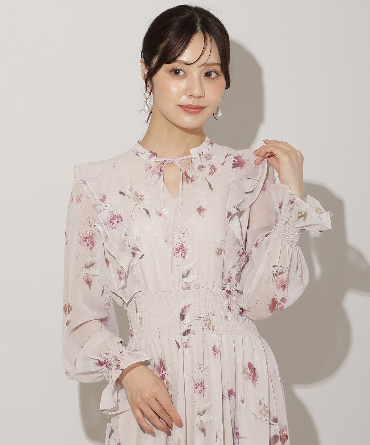 フラワープリントウエストシャーリングワンピース