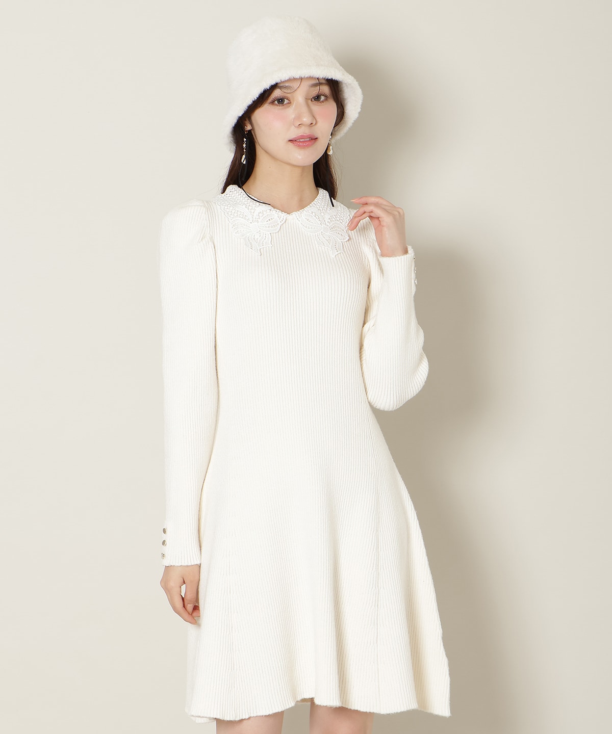 【12/5(fri)10時発売】リボンレースカラーニットワンピース