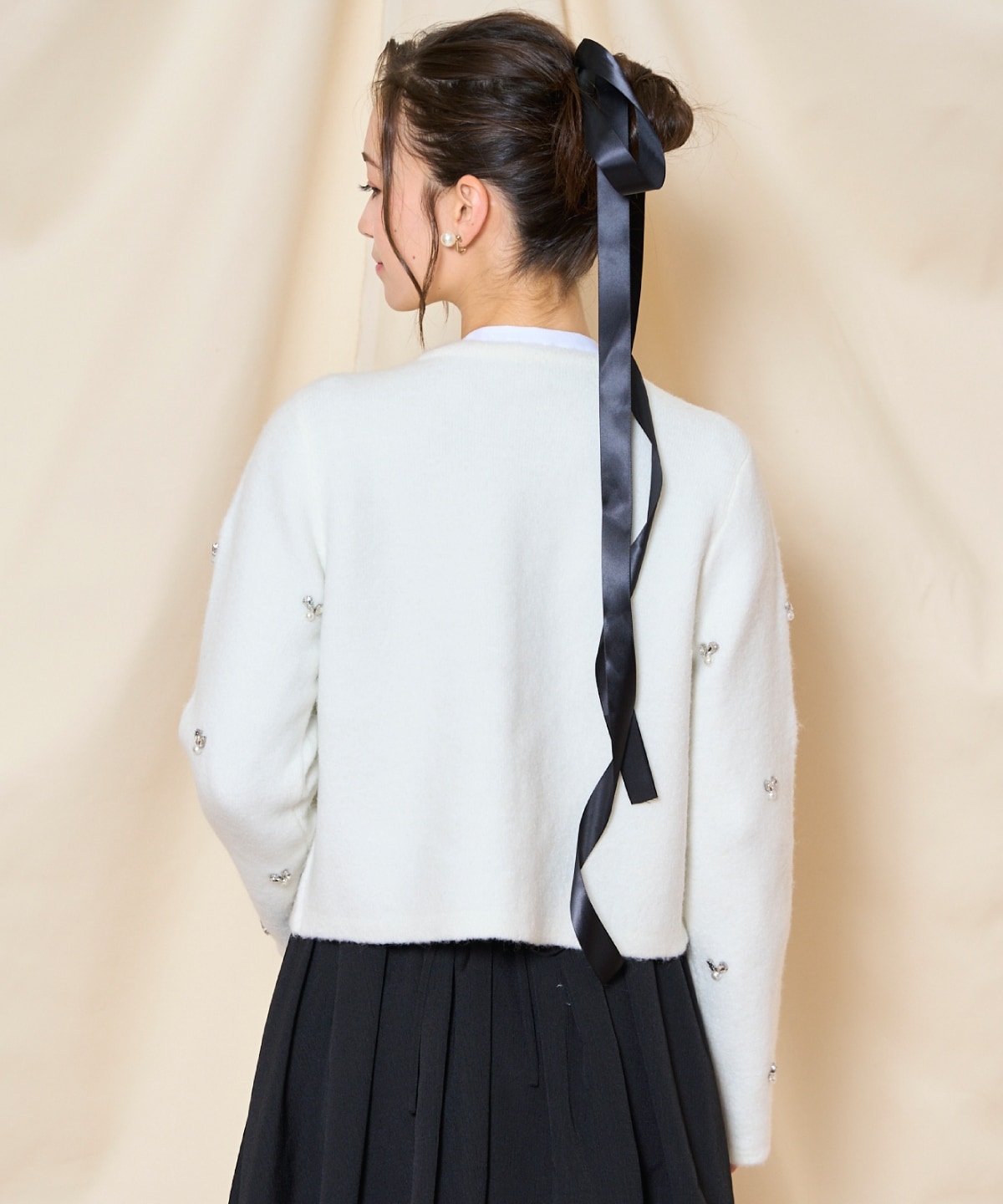 ノーカラービジューニットジャケット